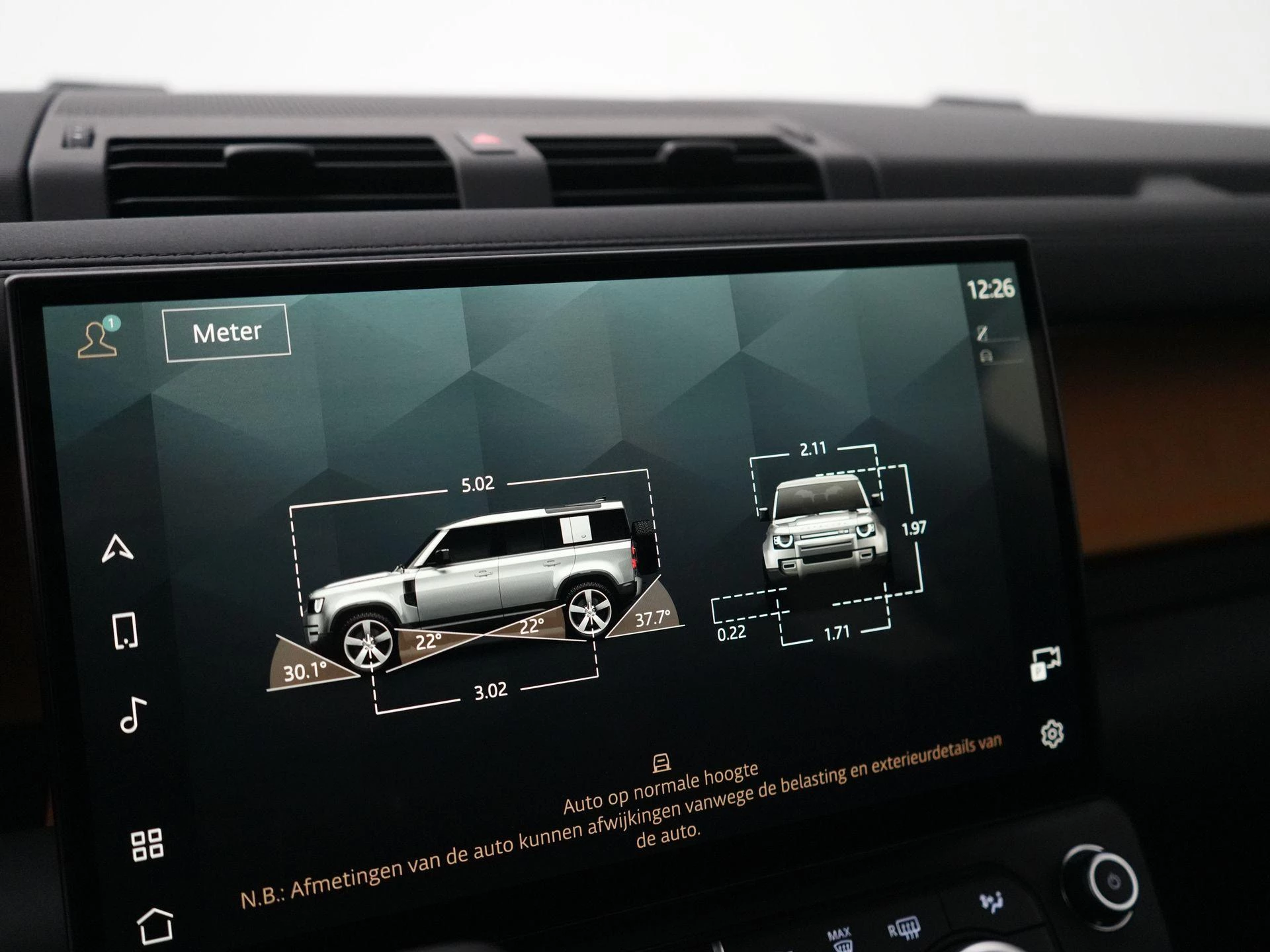 Land Rover-Defender-image-25