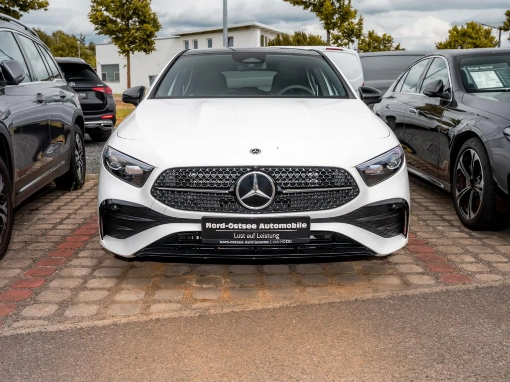 Mercedes-Benz-A-Klasse 180-image-3
