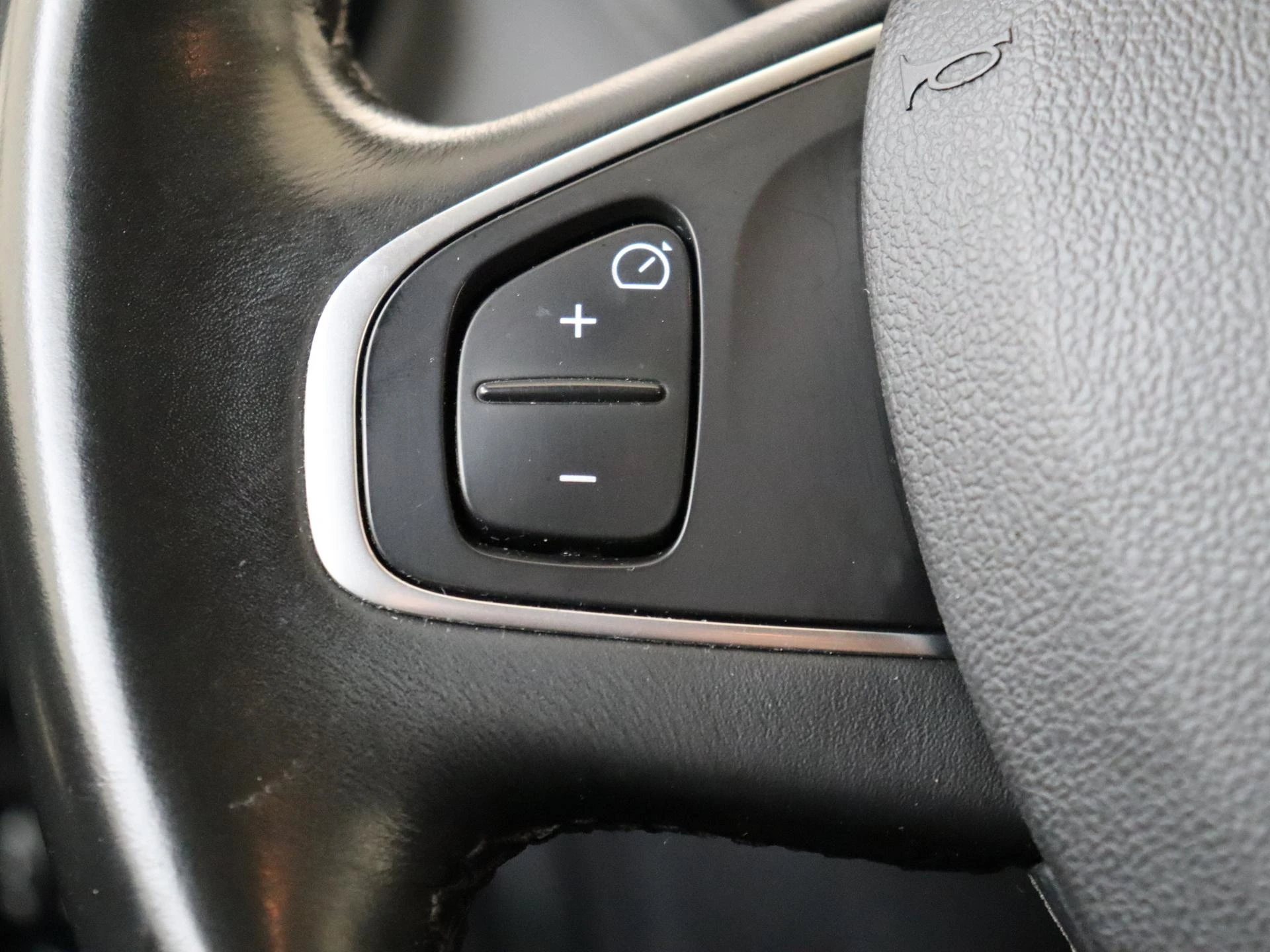 Renault-Captur-image-11
