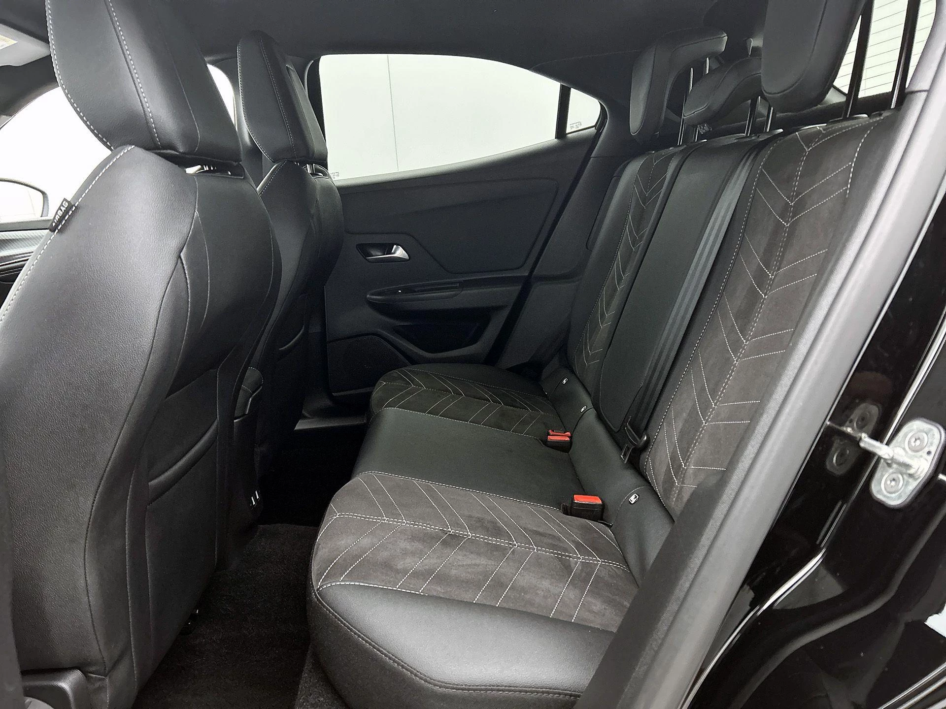 Opel-Mokka-image-25
