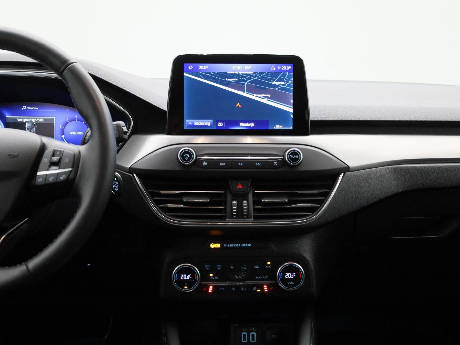 Ford Focus Wagon 1.0 EcoBoost Titanium X Business