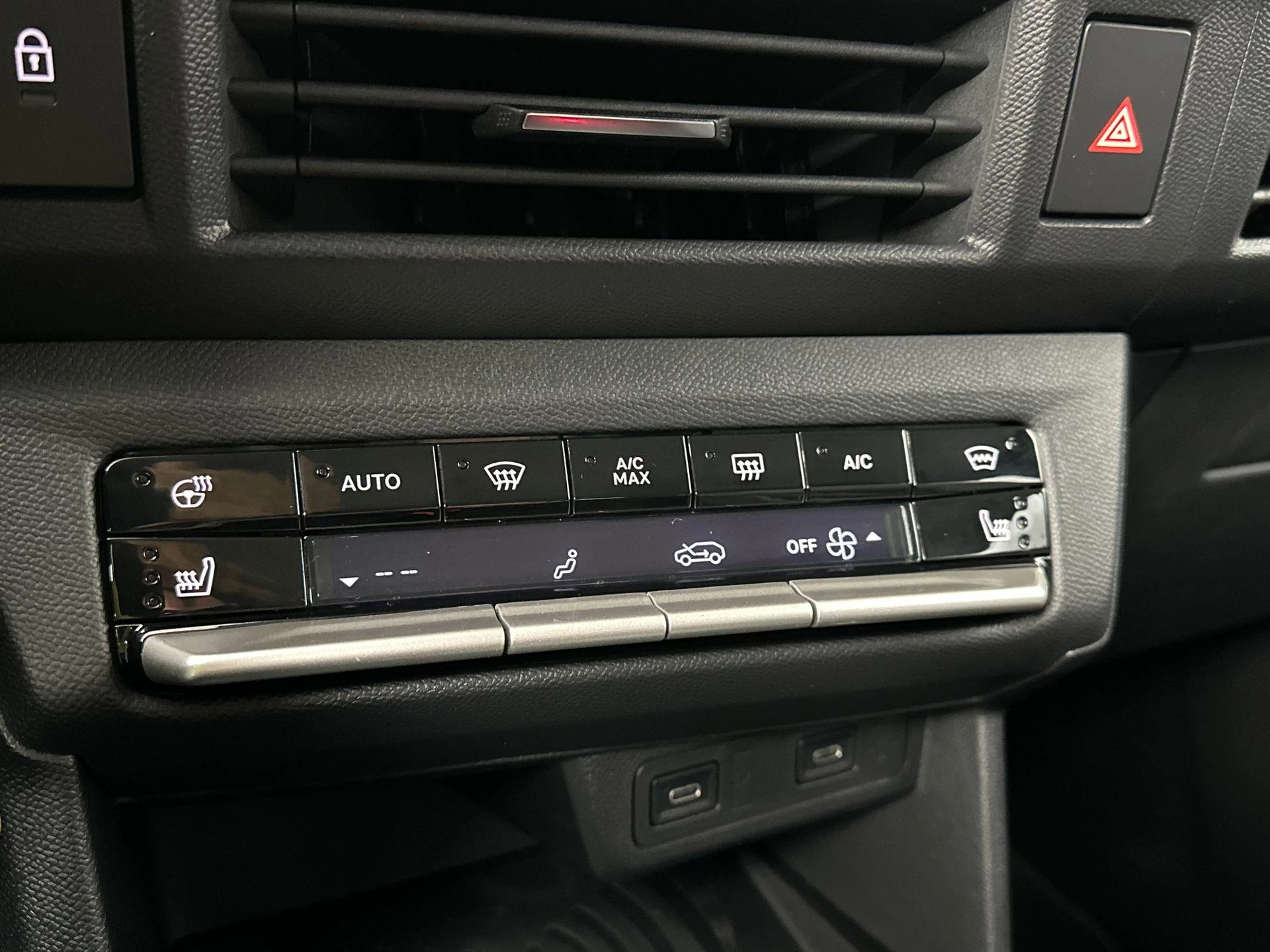 Opel-Frontera-image-16