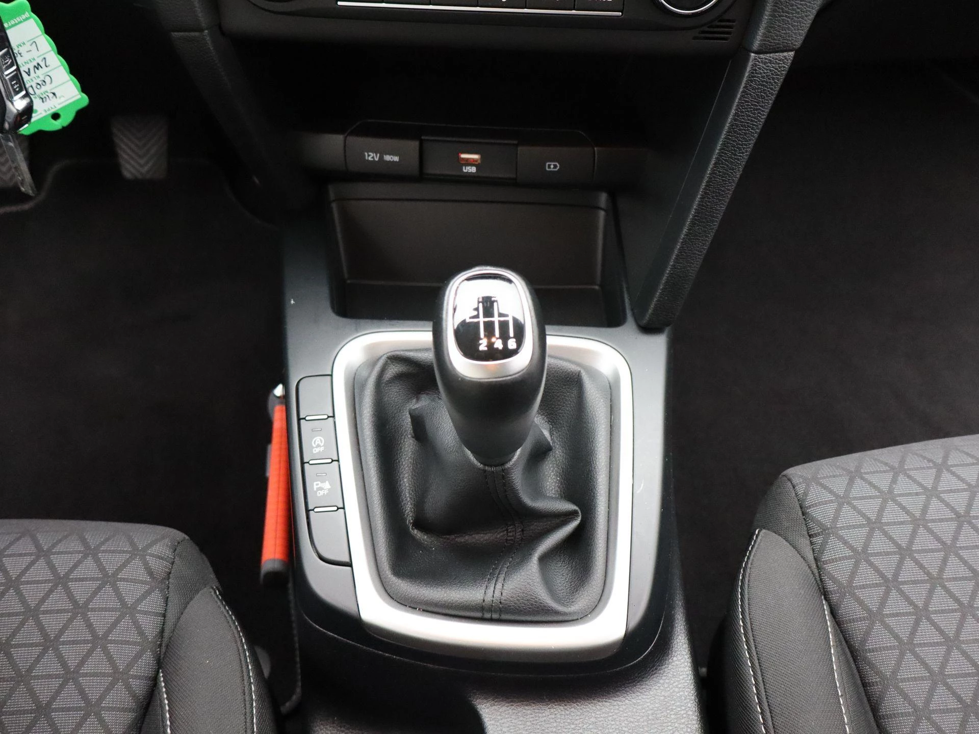 Kia-Ceed Sportswagon-image-16