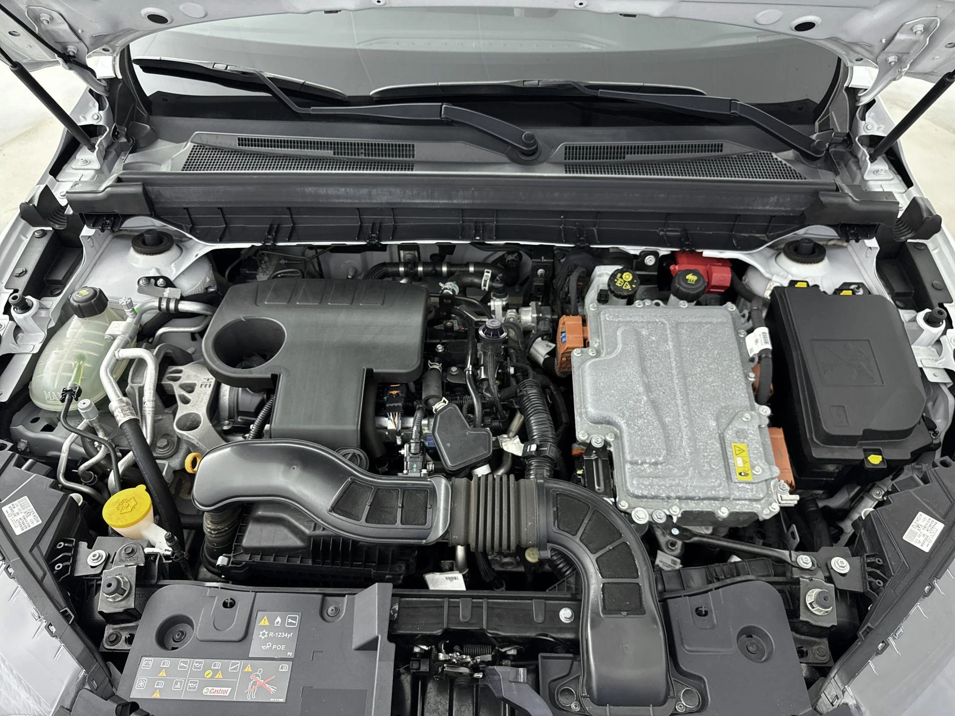 Renault-Arkana-image-11