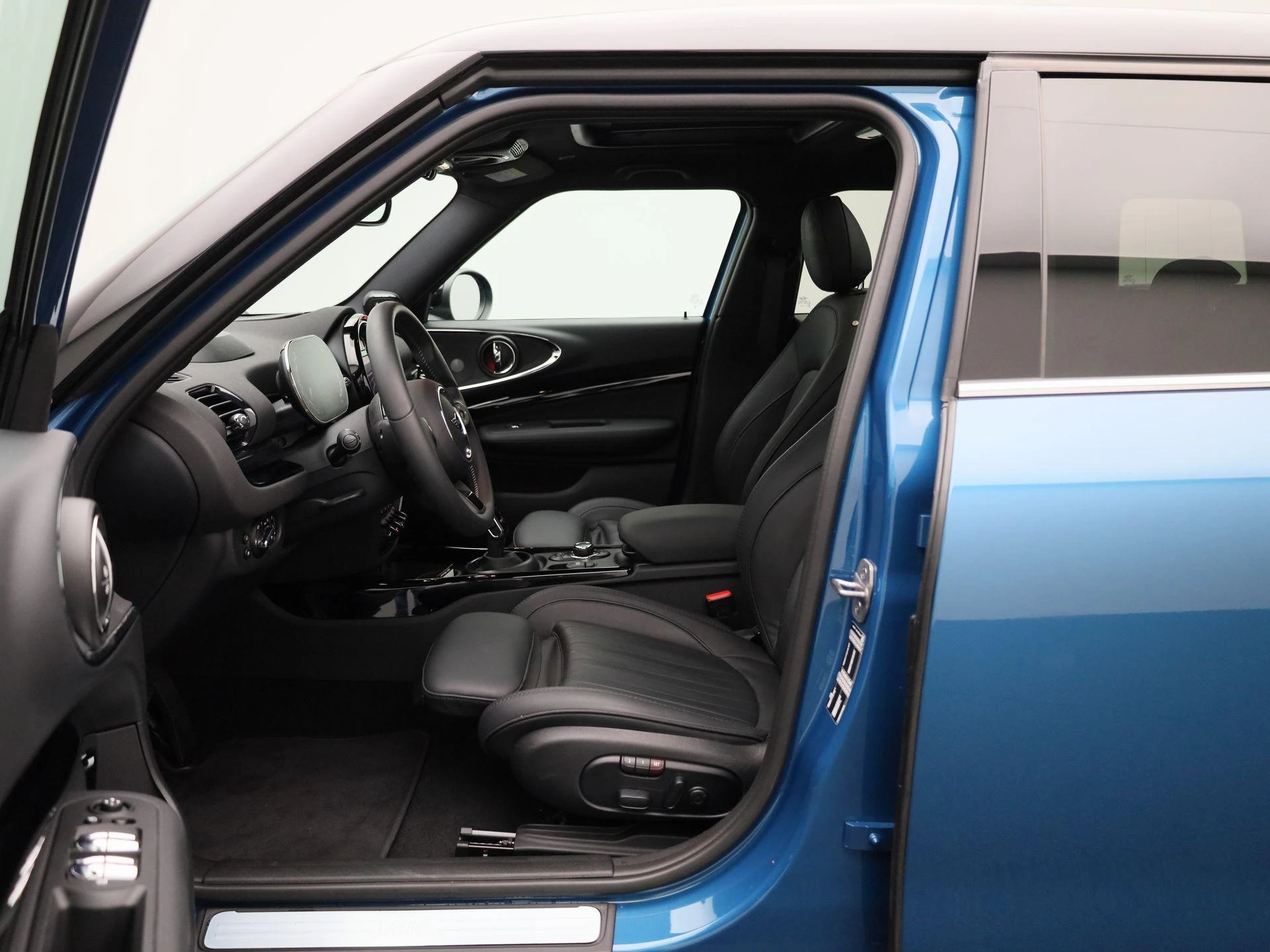 MINI-Clubman-image-8