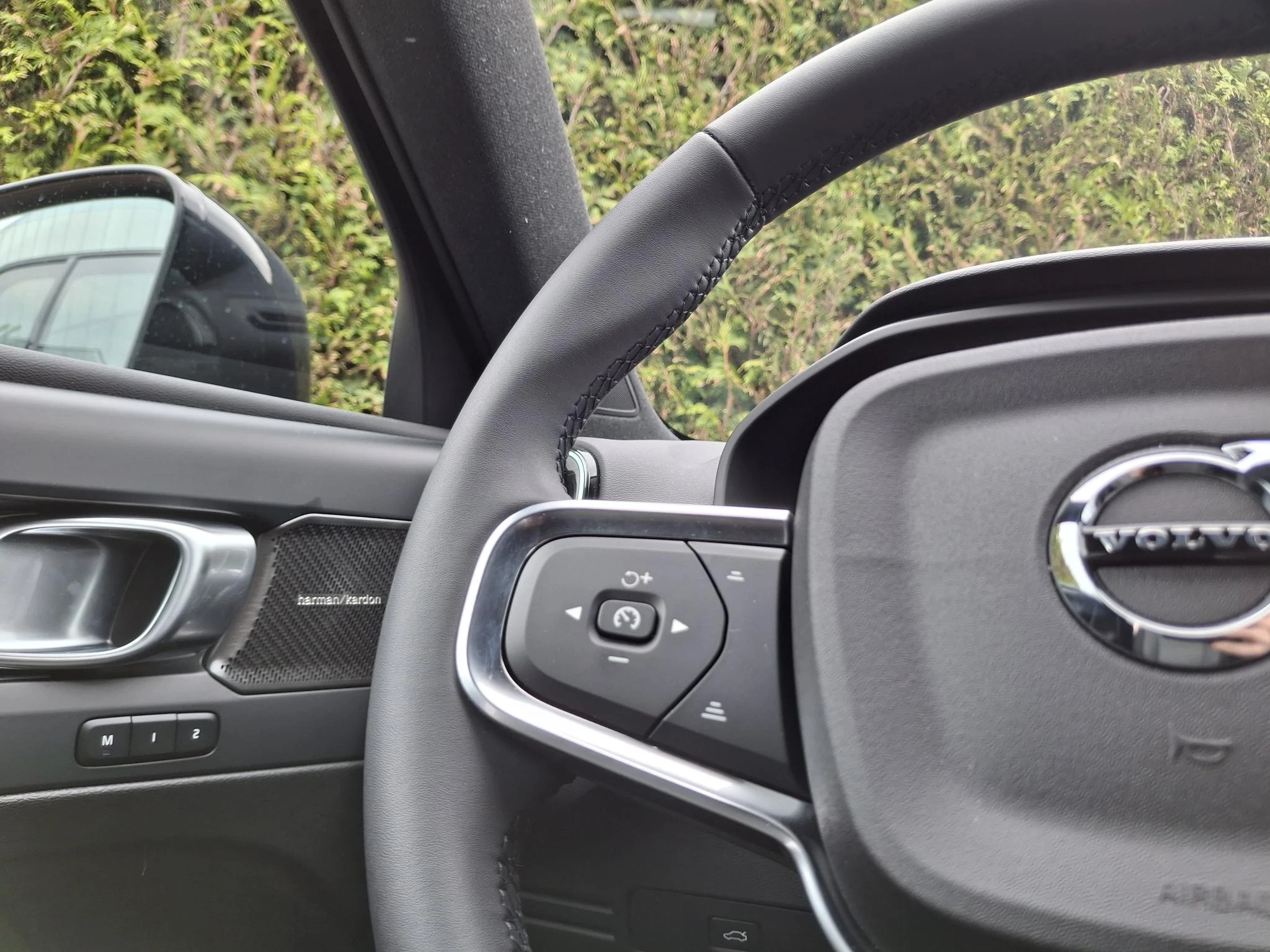Volvo-XC40-image-17