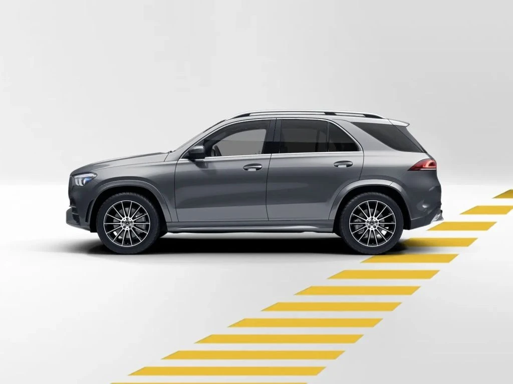 Mercedes-Benz-GLE 400 d-image-2