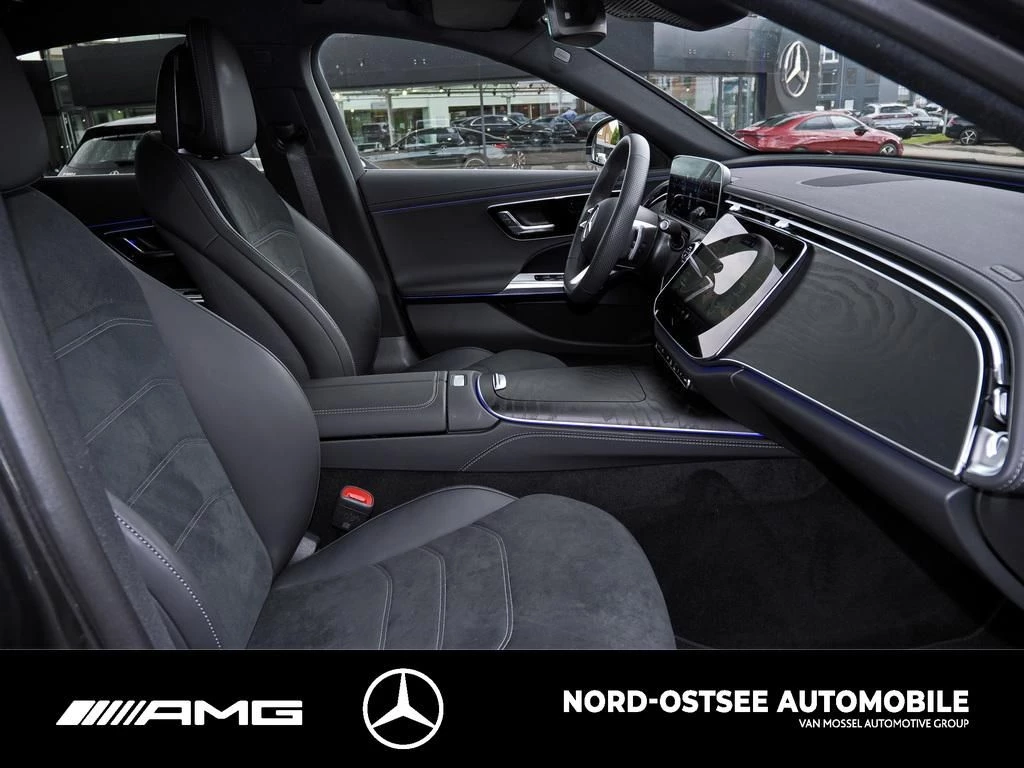 Mercedes-Benz E-Klasse 220 d AMG AHK MBUX LED SHZ KEYLESS-GO AMG Line