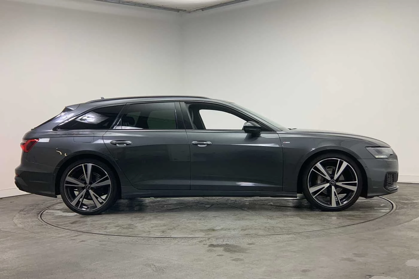 Audi-A6-image-3