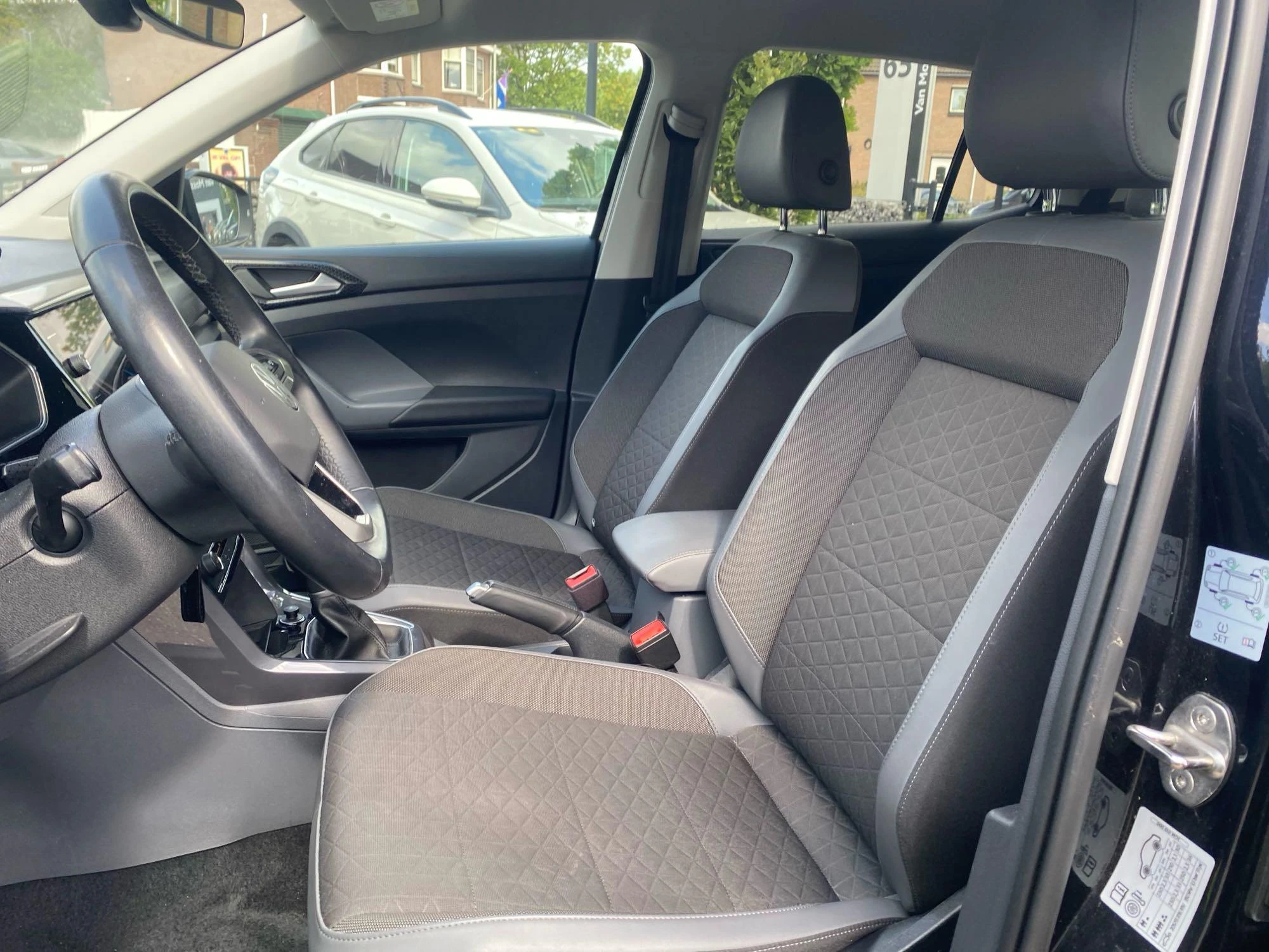 Volkswagen T-Cross 1.0 TSI R-Line