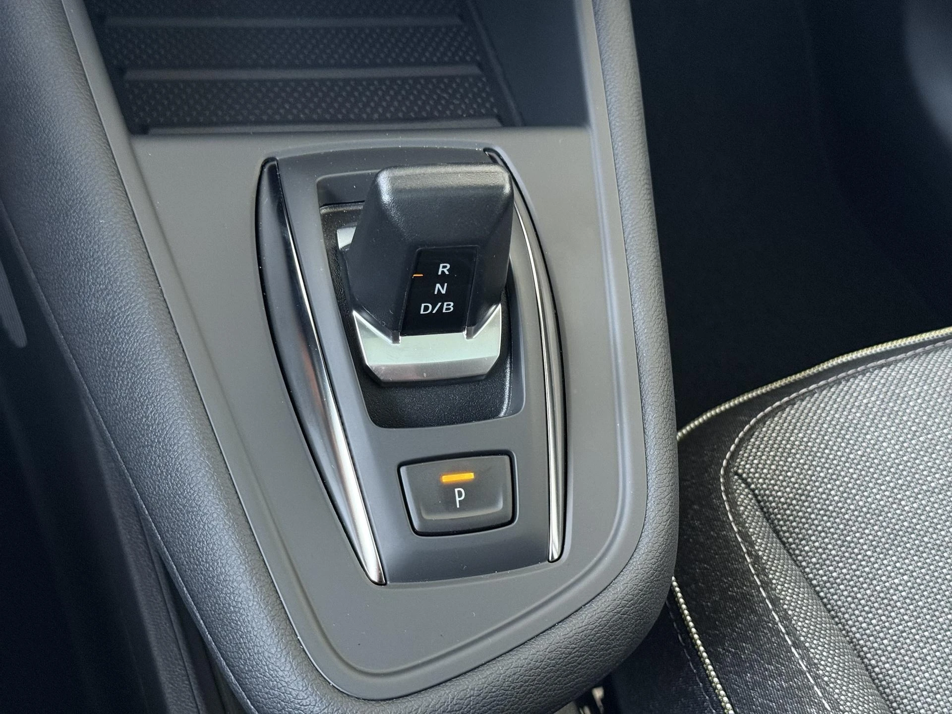 Renault Captur 1.8 E-Tech full hybrid 160 techno
