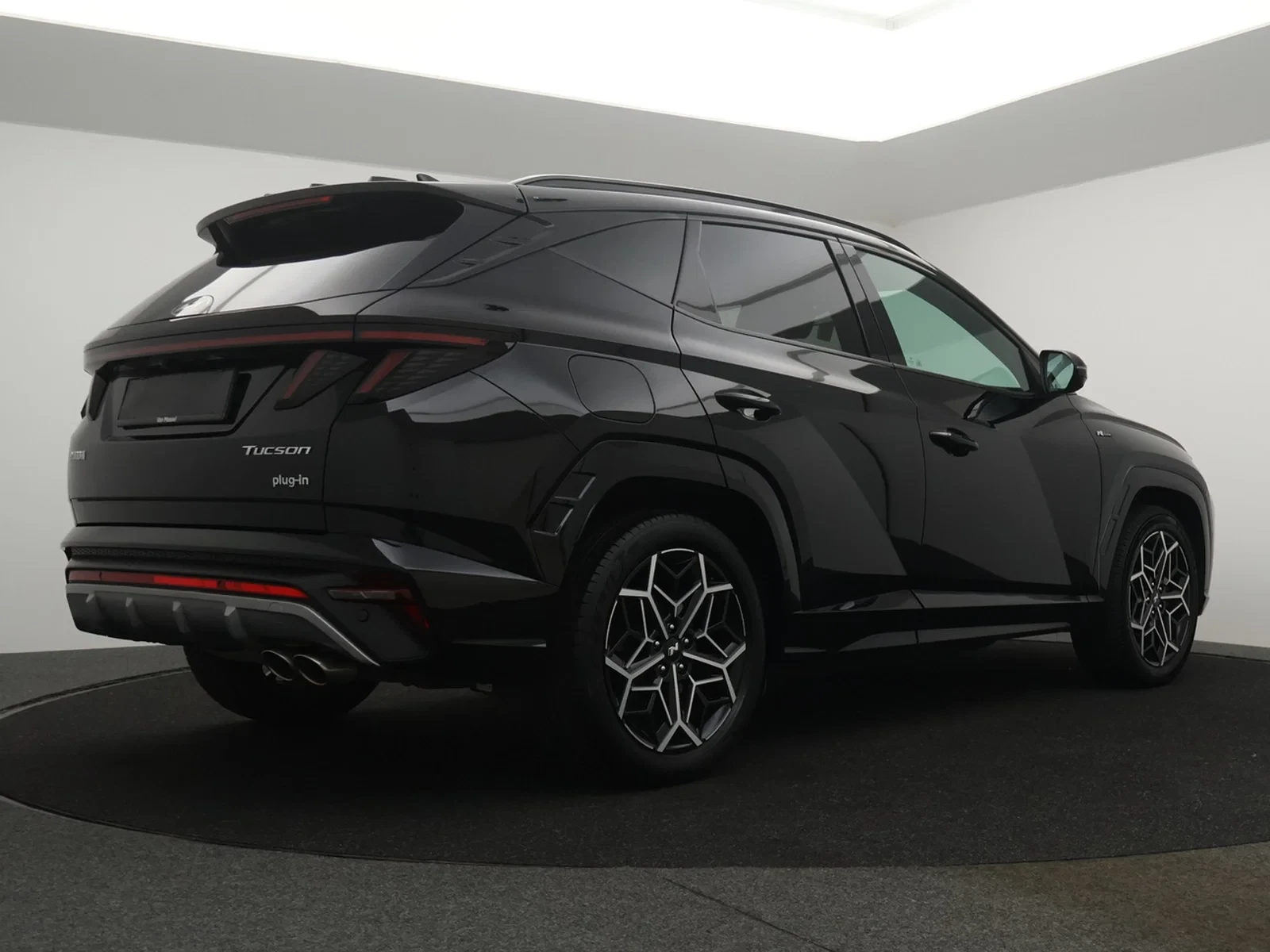 Hyundai Tucson PHEV Tucson PHEV 1.6T-GDi 4WD Feel N-Line 252PK *AUTOMAAT*LEDER*ALCANTARA*CRUISE*CAMERA*PDC*PDC*...*