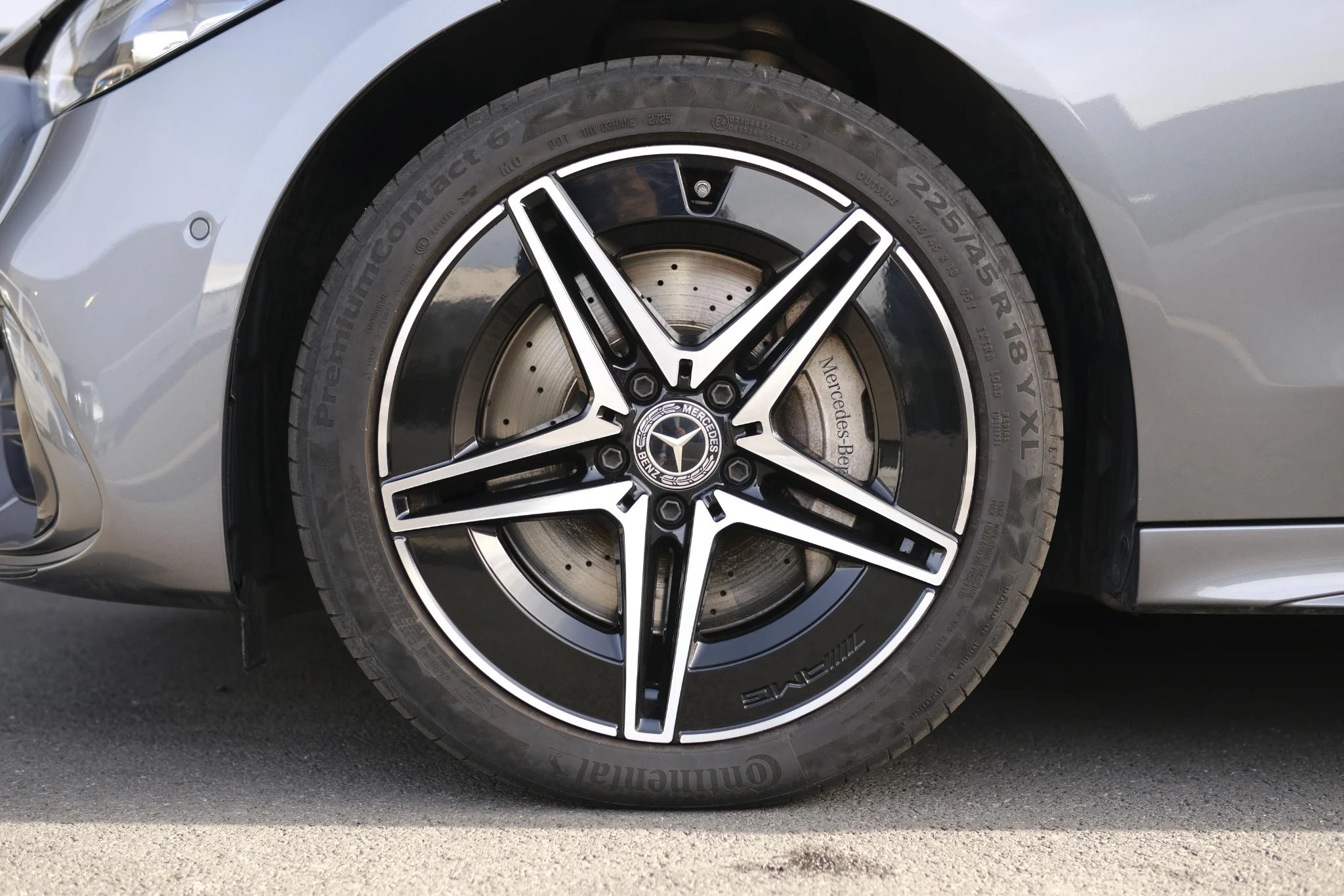 Mercedes-Benz-C-Klasse-image-10
