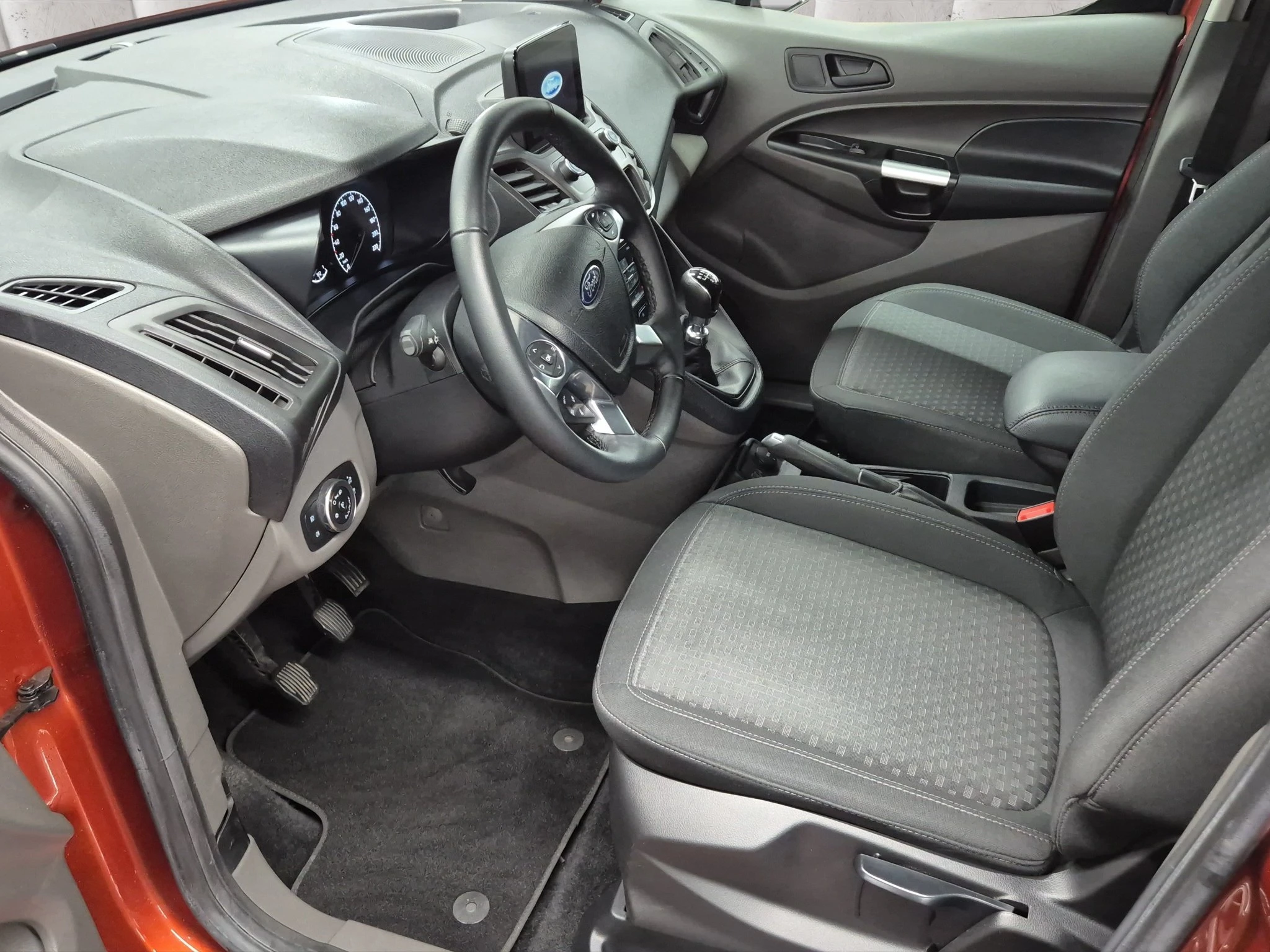 Ford Transit Connect Kombi PKW Trend 230 L2