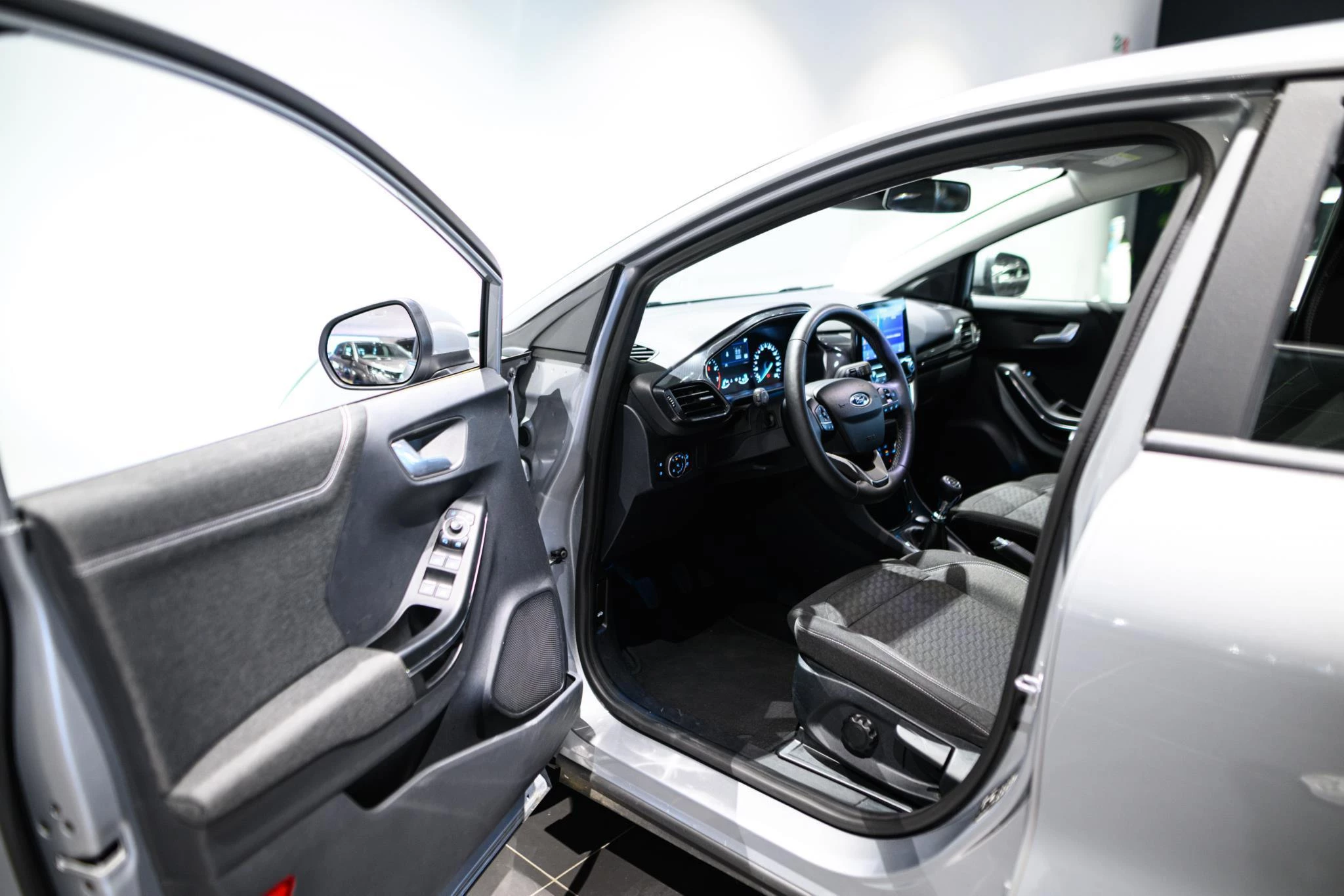 Ford Puma Titanium - Carplay - SPECIAL DEAL