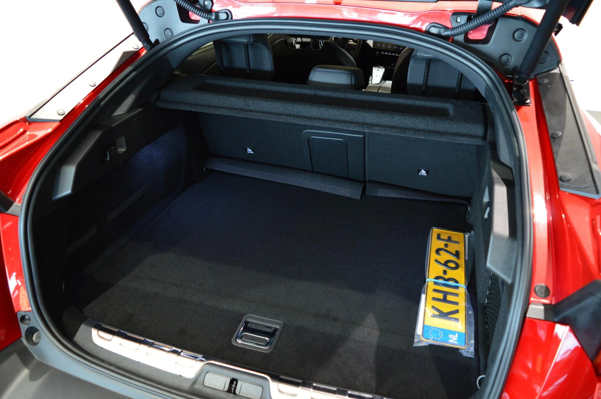 Peugeot-408-image-22