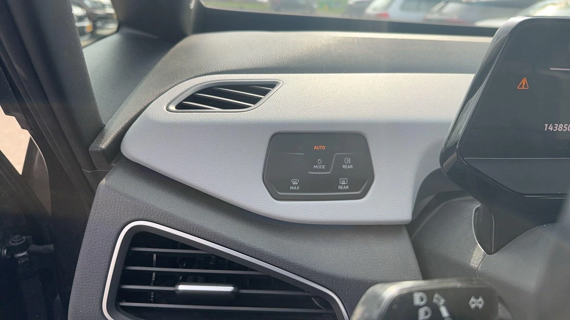 Volkswagen-ID.3-image-10