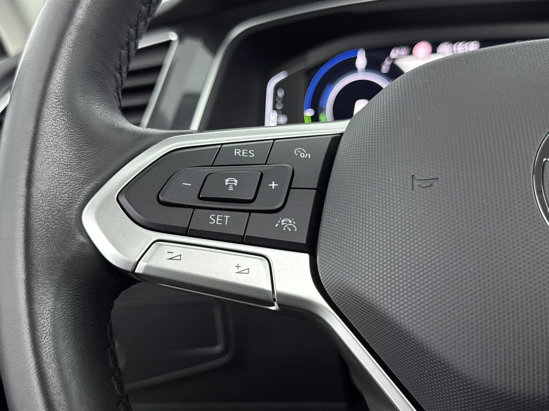 Volkswagen Tiguan 1.4 TSI eHybrid Elegance 245PK