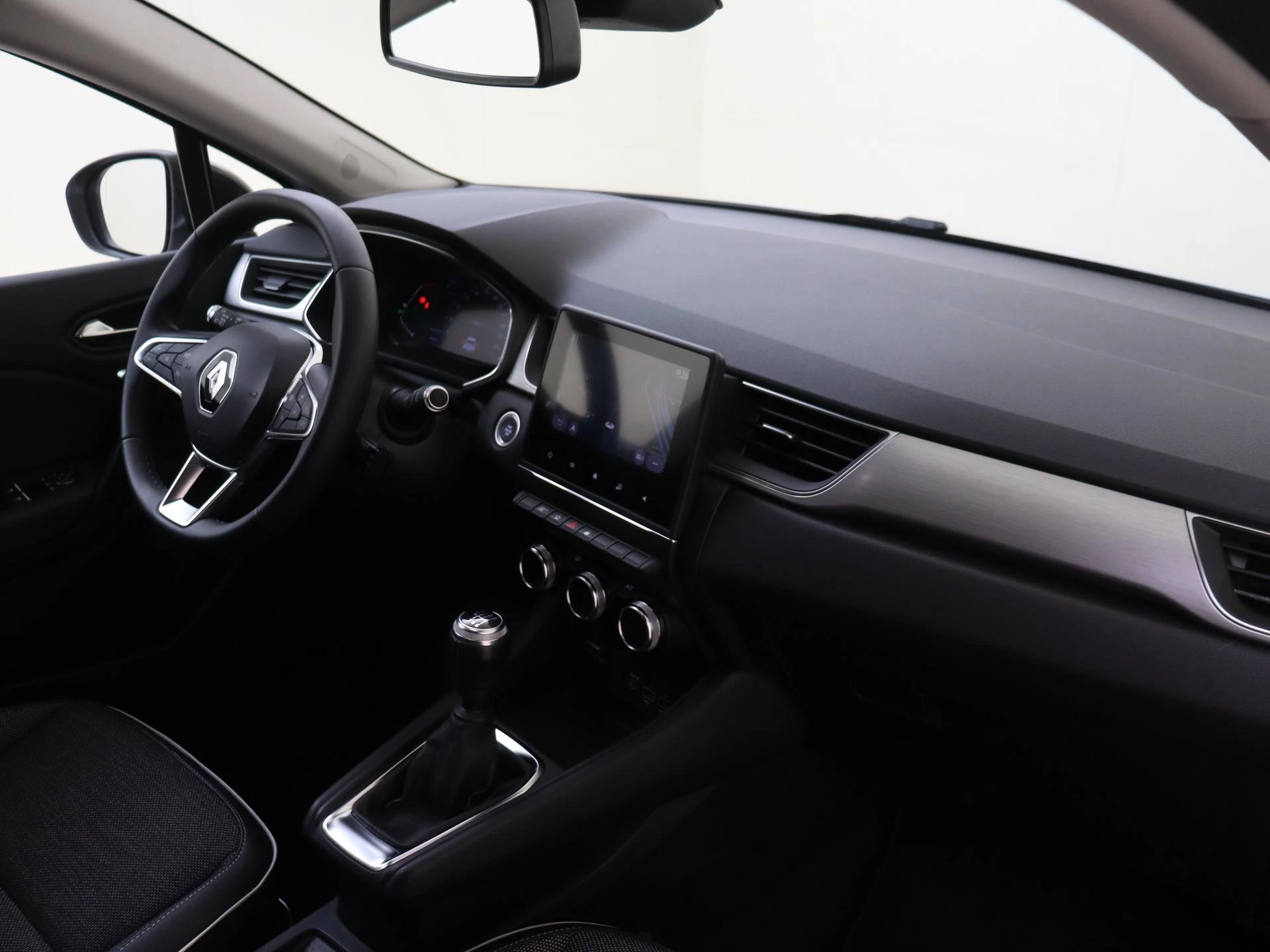 Renault-Captur-image-11