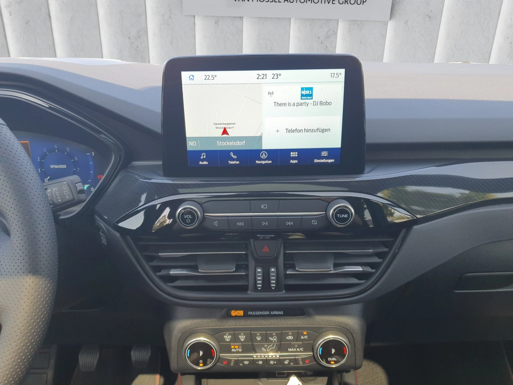 Ford Kuga ST-Line X*PANO*AHK*KAM*ACC*NAVI*SOUND-SYS.