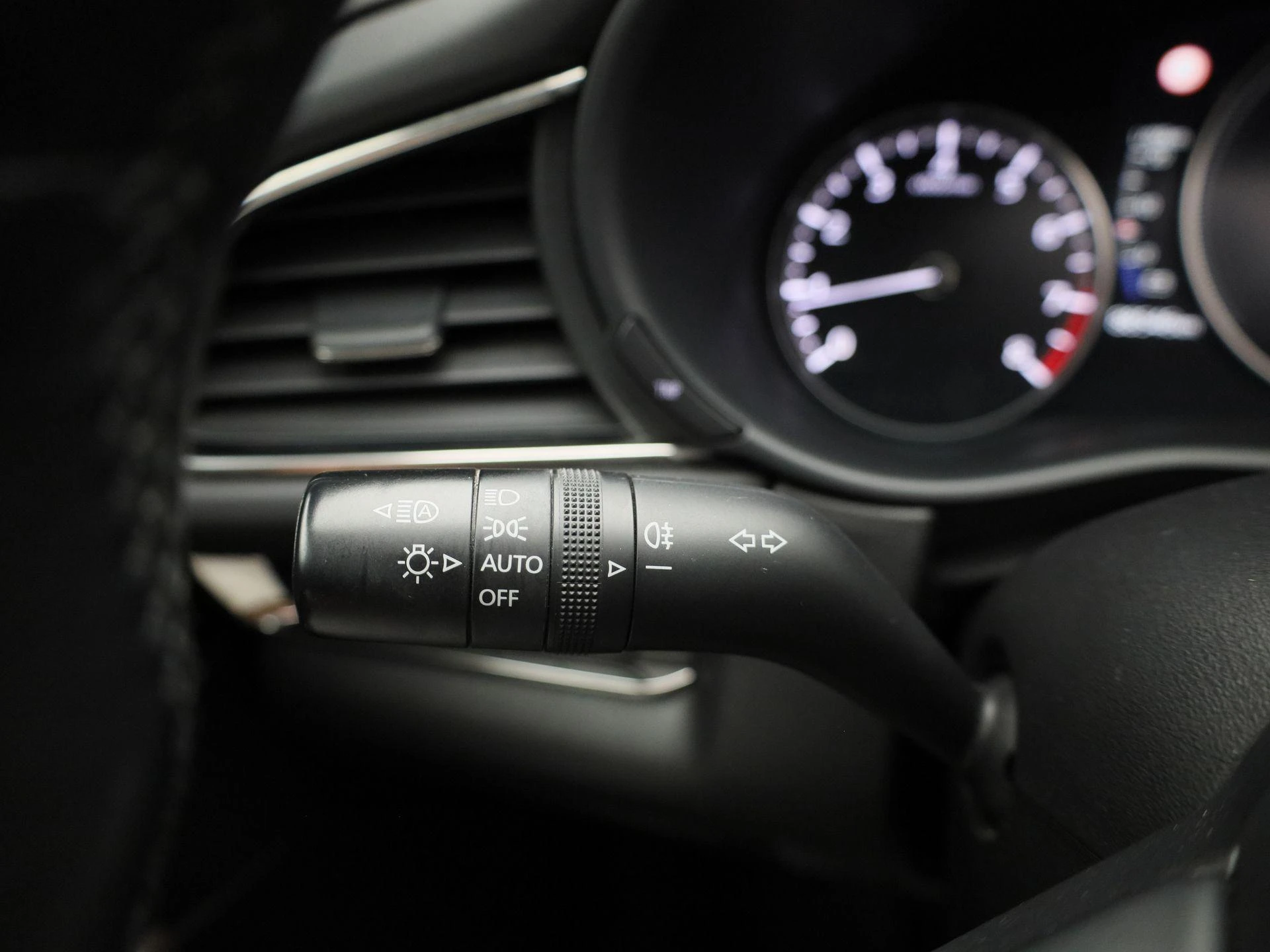 Mazda-CX-30-image-23