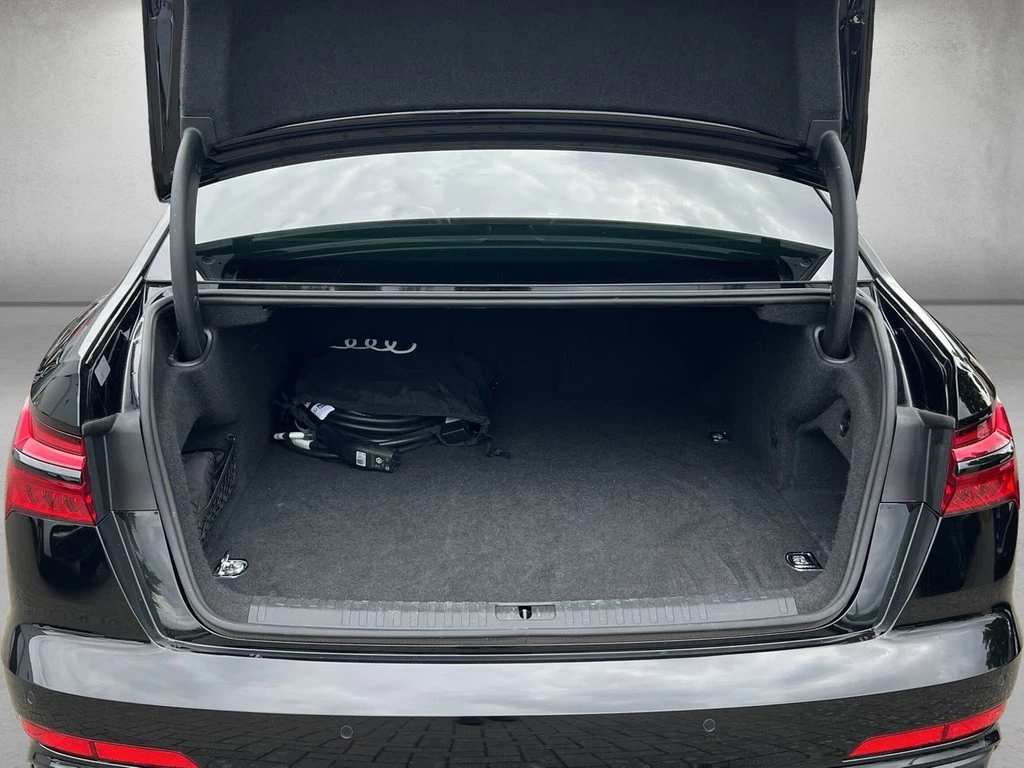 Audi A6 Lim. sport 55 TFSI e quattro S tronic SOH98%*