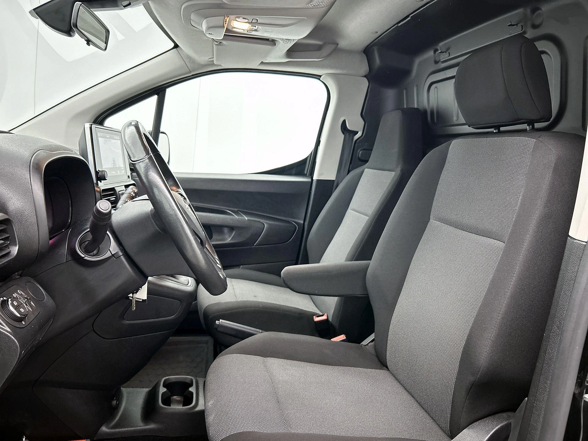 Opel-Combo-image-32