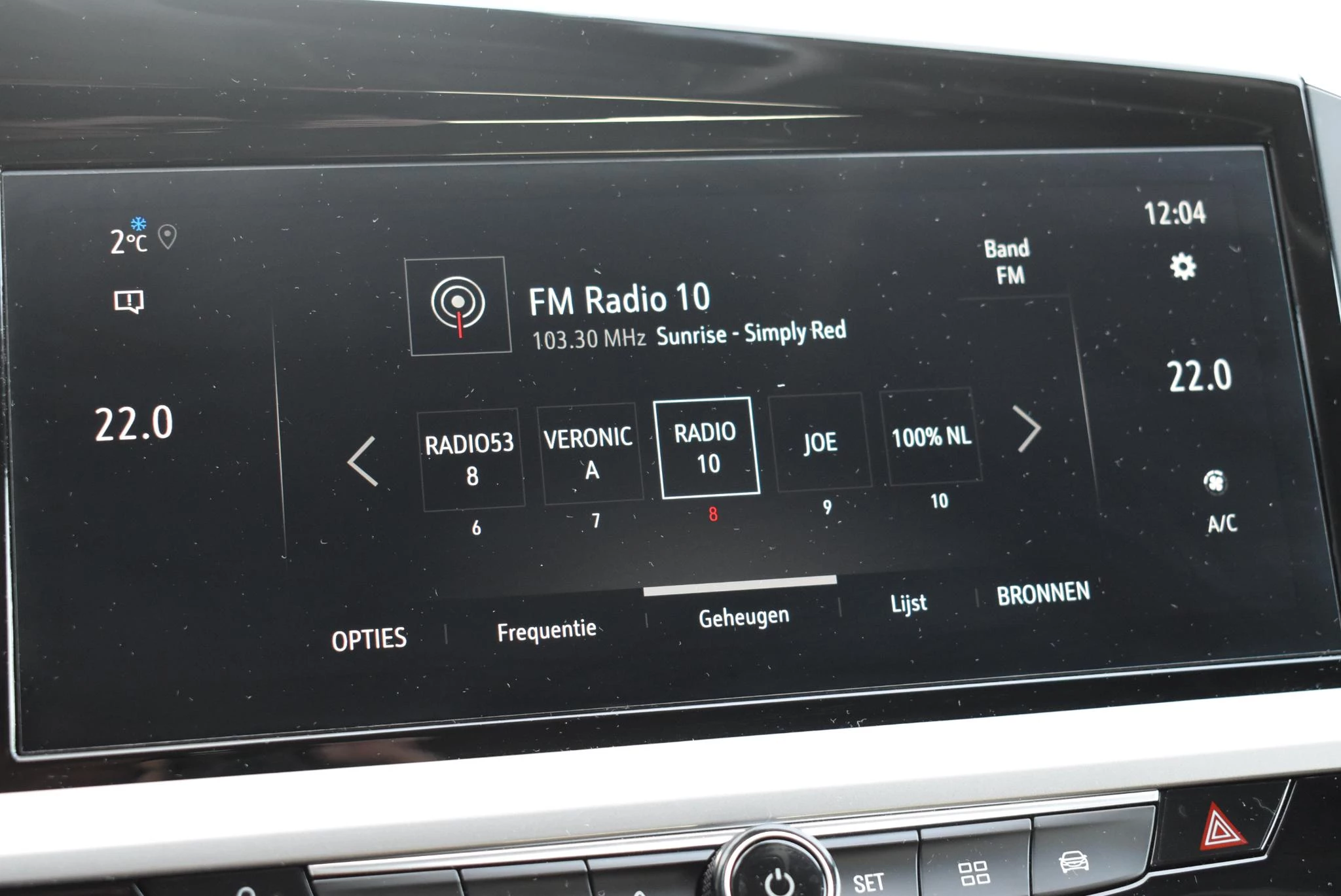 Opel-Grandland-image-24