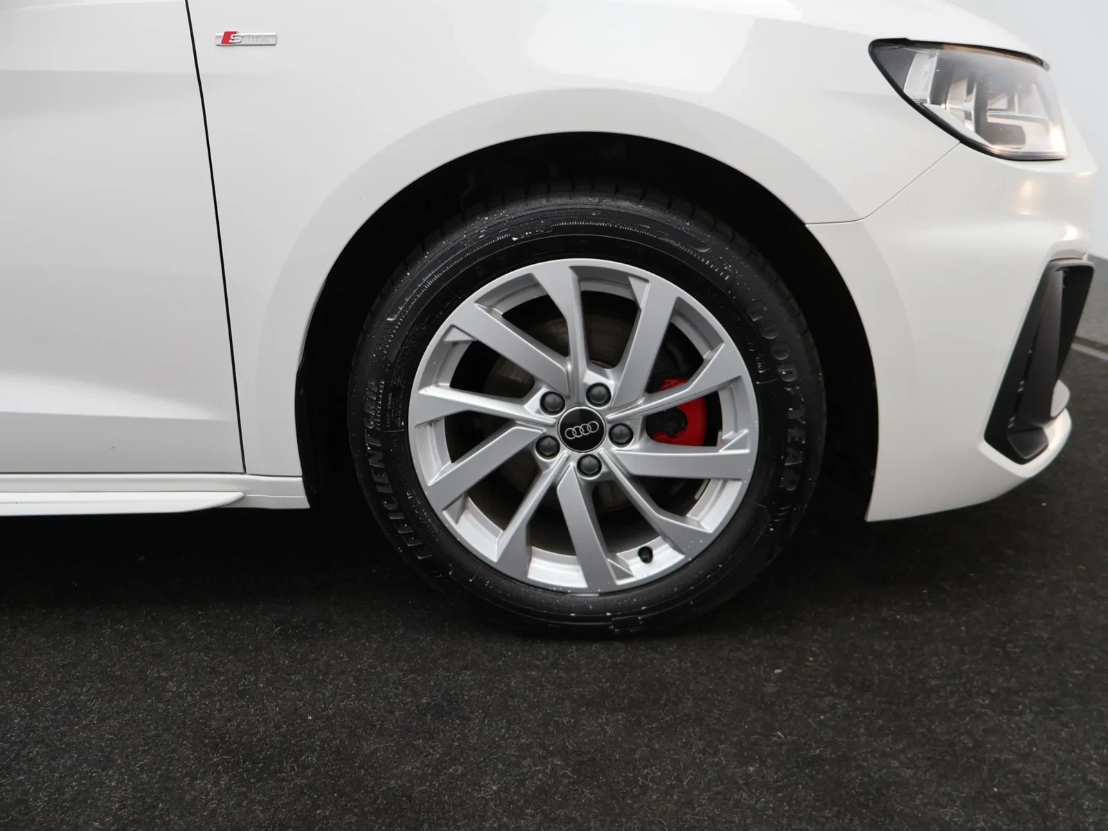 Audi A1 Sportback Audi A1 Sportback S line 25TFSI 95PK *VIRTUAL COCKPIT*LANE ASSIST*CRUISE*PDC ACHTER*APP-CONNECT*...*