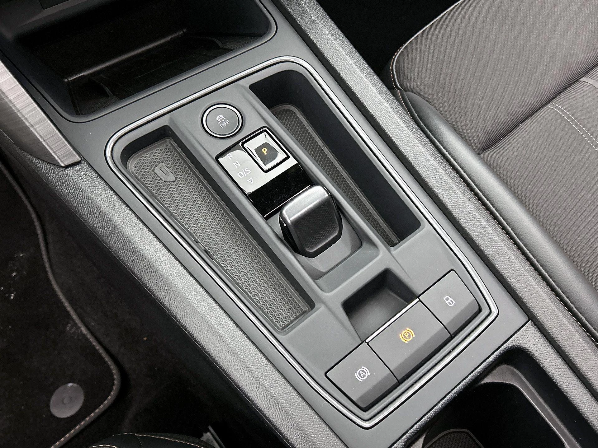 CUPRA Leon 1.4 e-Hybrid VZ Performance