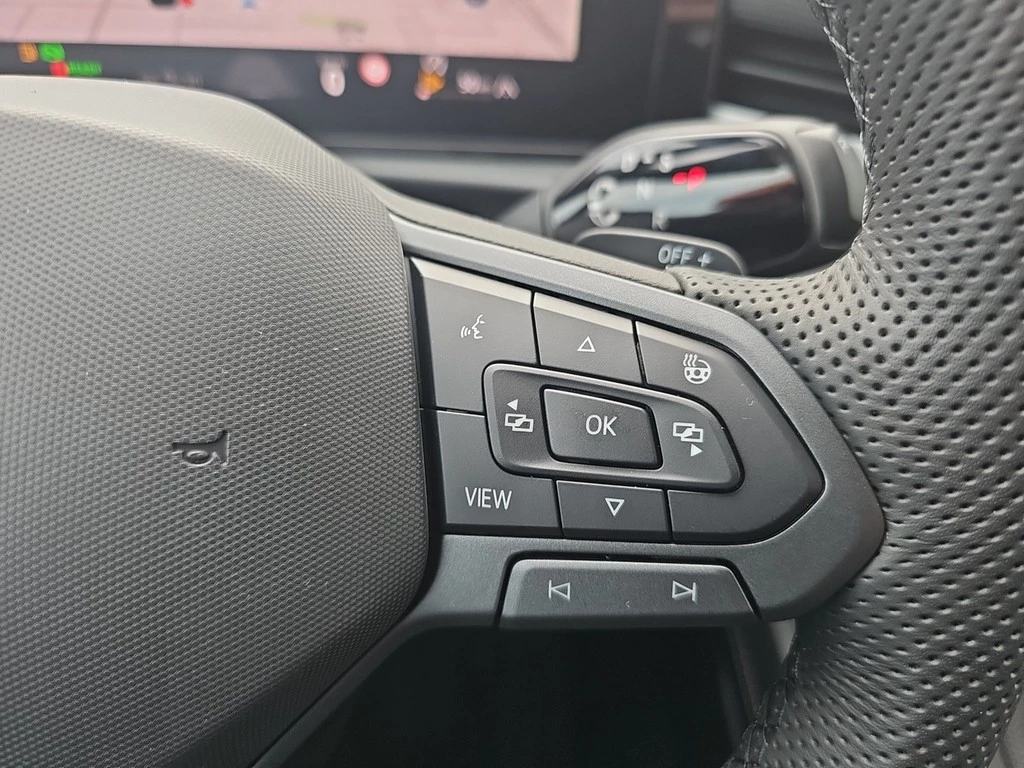 Volkswagen T-Roc 1.5l eTSI DSG R-Line"Black Style" *AHK