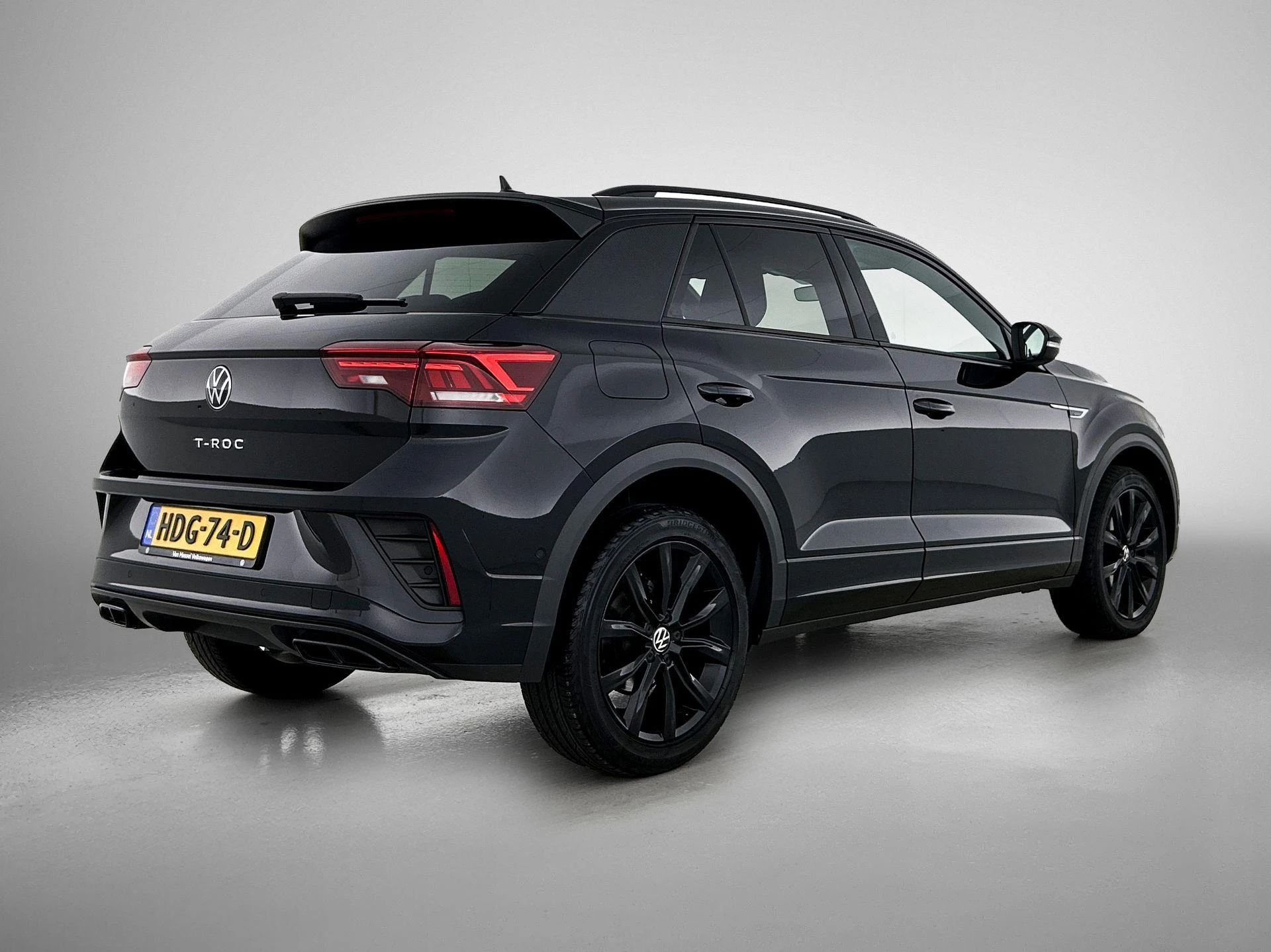 Volkswagen T-Roc 1.5 TSI R-Line Business | 150 PK |