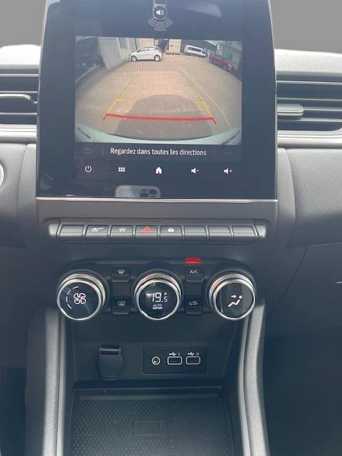 Renault Captur MHEV TCe 140 EDC Techno