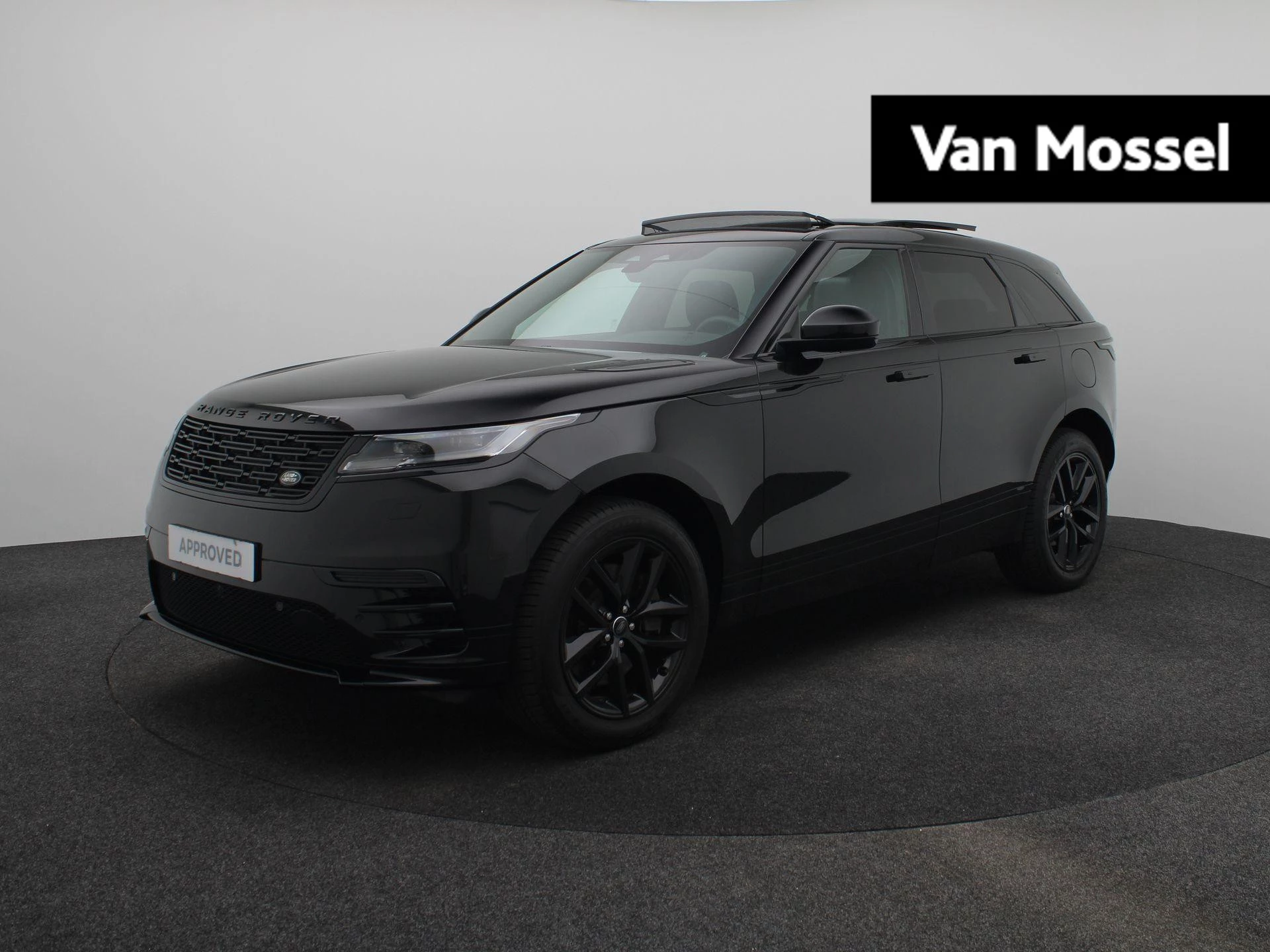 Land Rover-Range Rover Velar-image-0