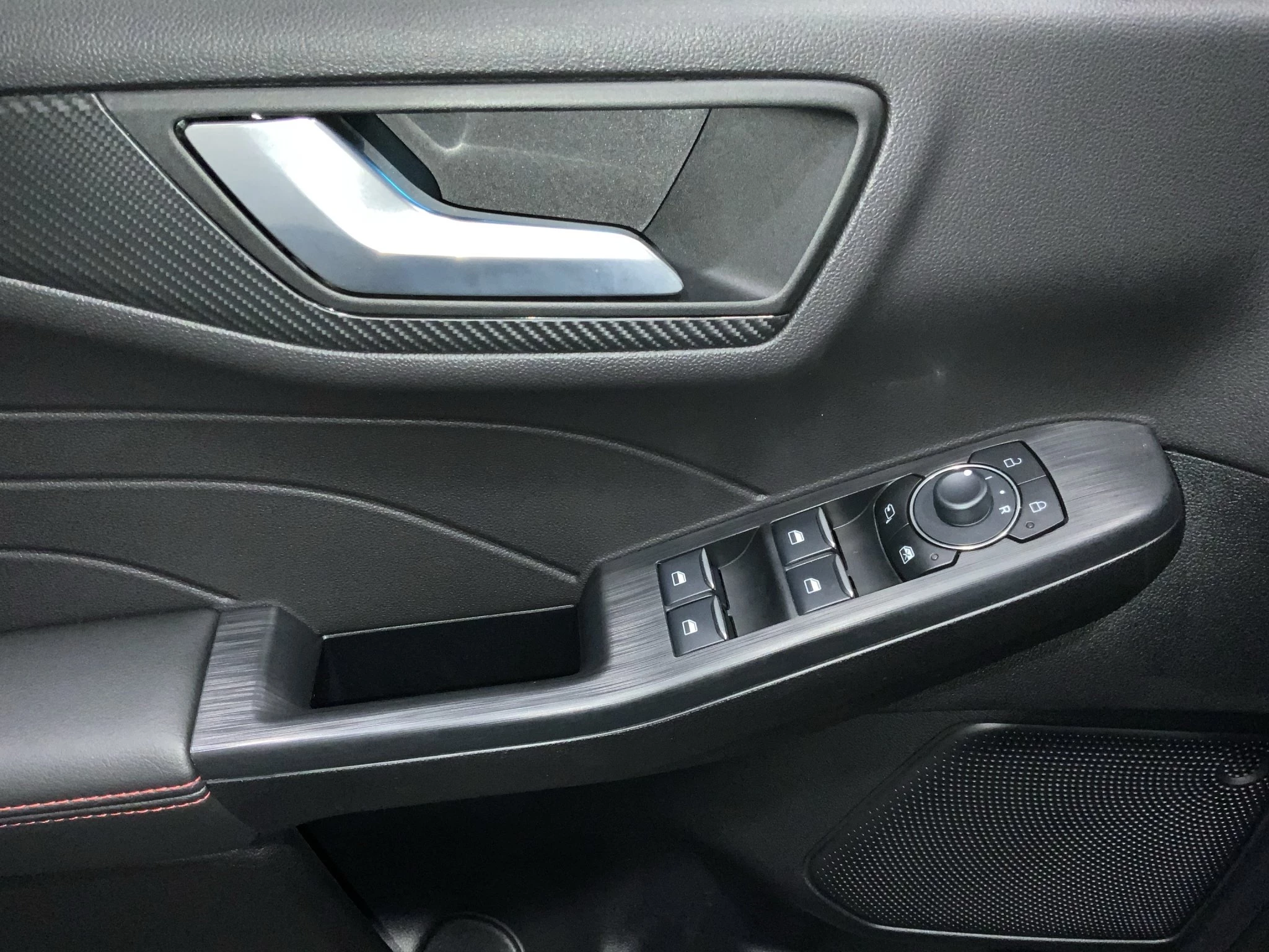 Ford Kuga ST-Line Aut.*KAM*LED-MATRIX*NAVI*GRA*WINTER-PKT.