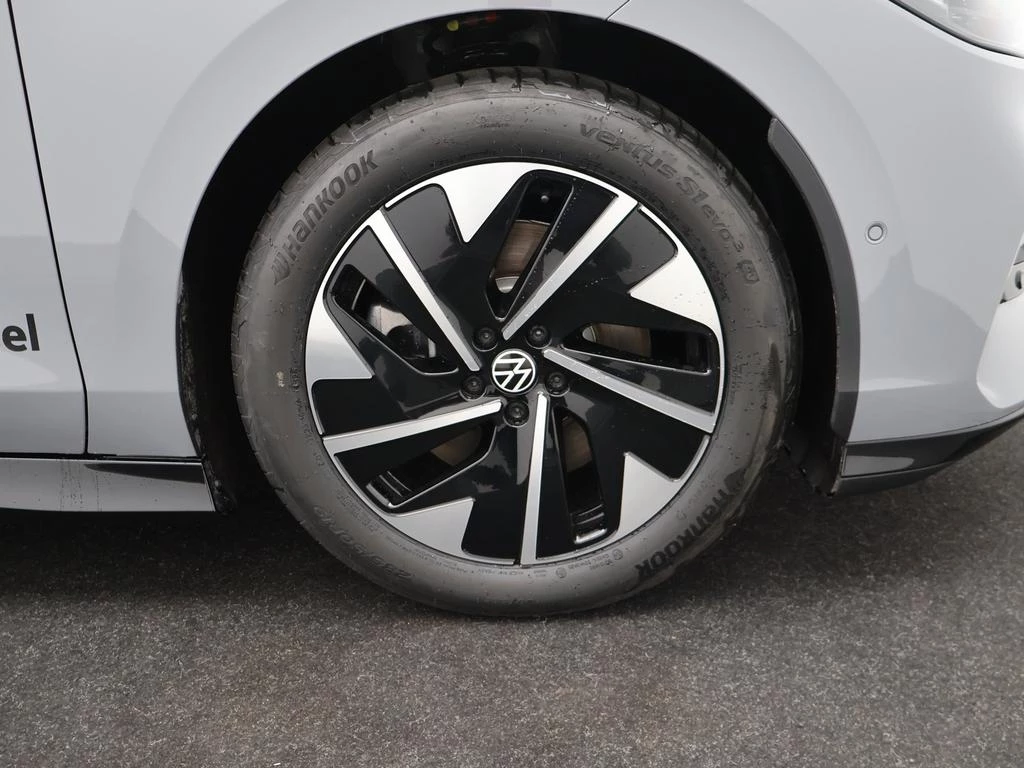 Volkswagen ID.7 Pro Business Premium 77kWh (286 pk) / DEMO