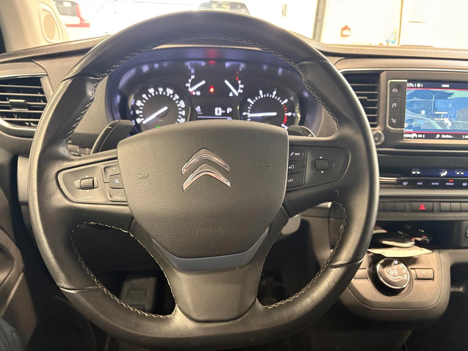 Citroën-Spacetourer-image-8