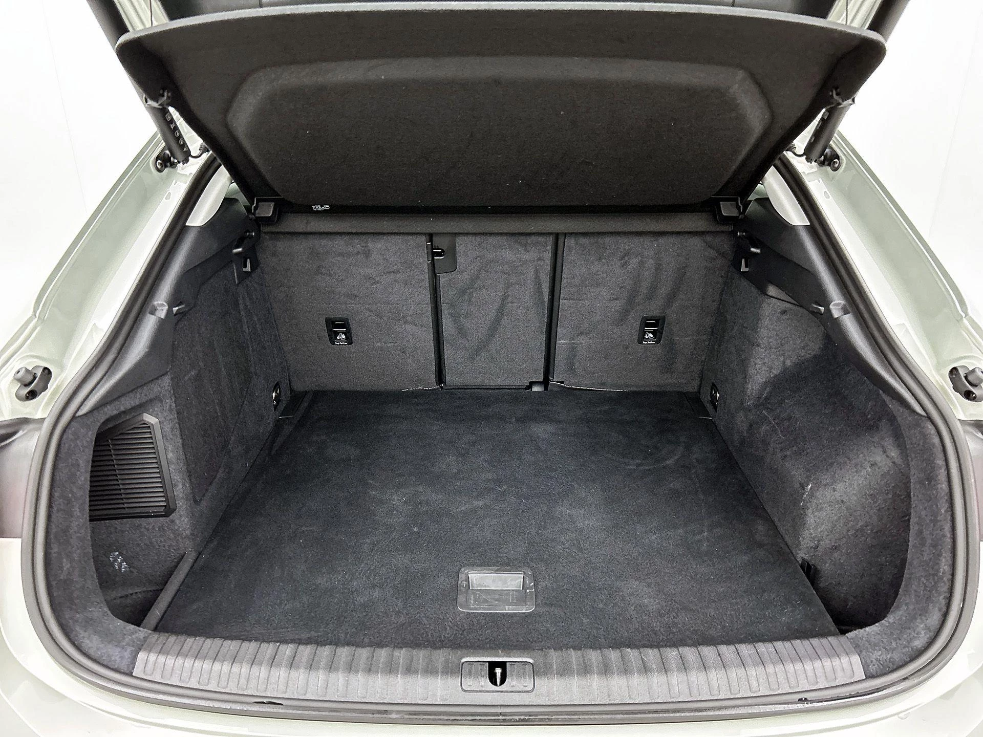 Audi-Q3-image-28