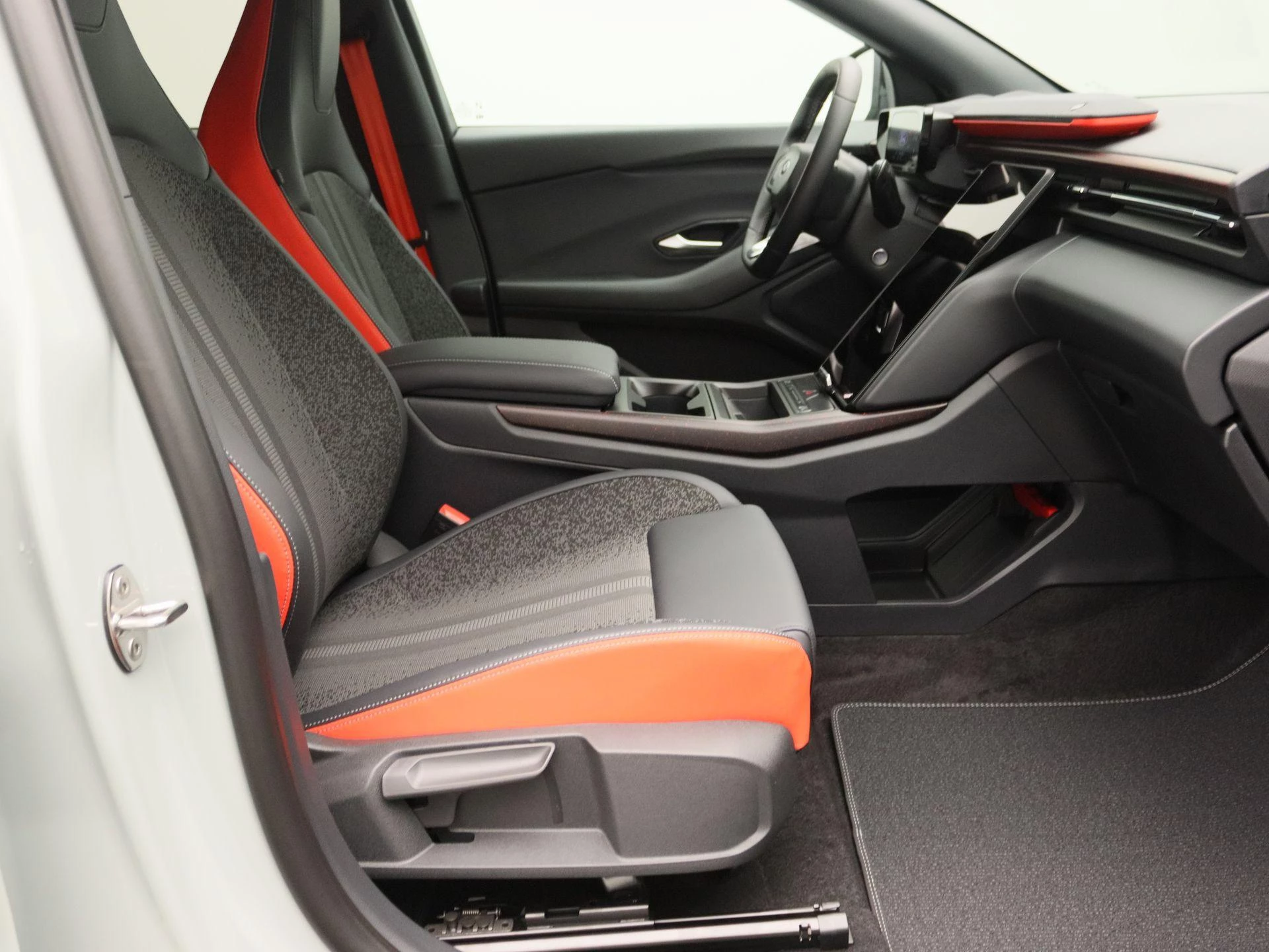 Ford-Explorer-image-23