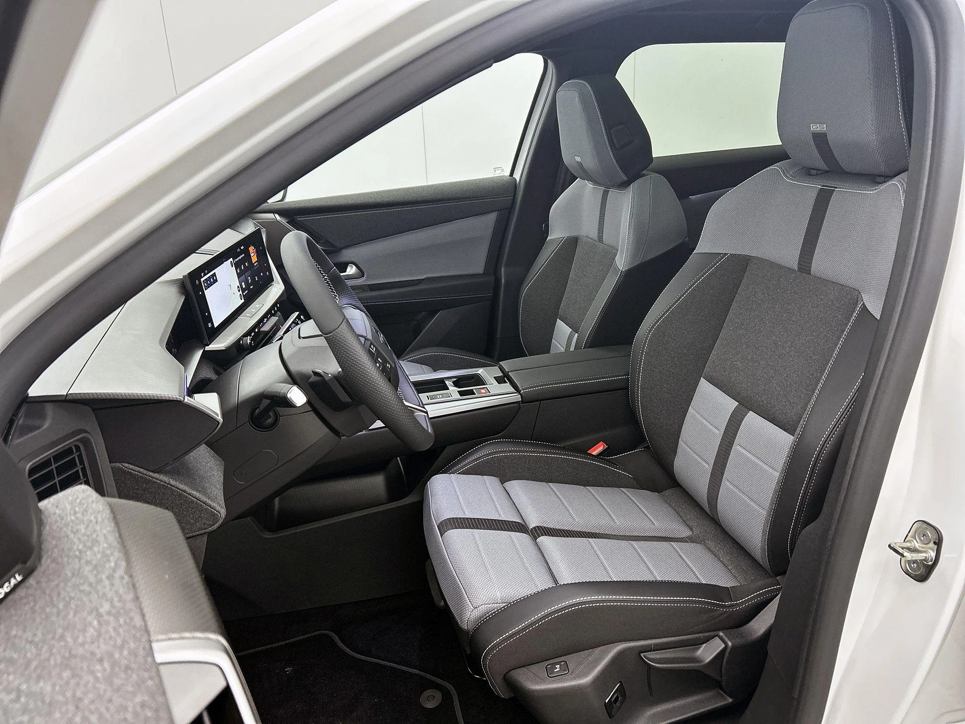 Opel-Grandland-image-49