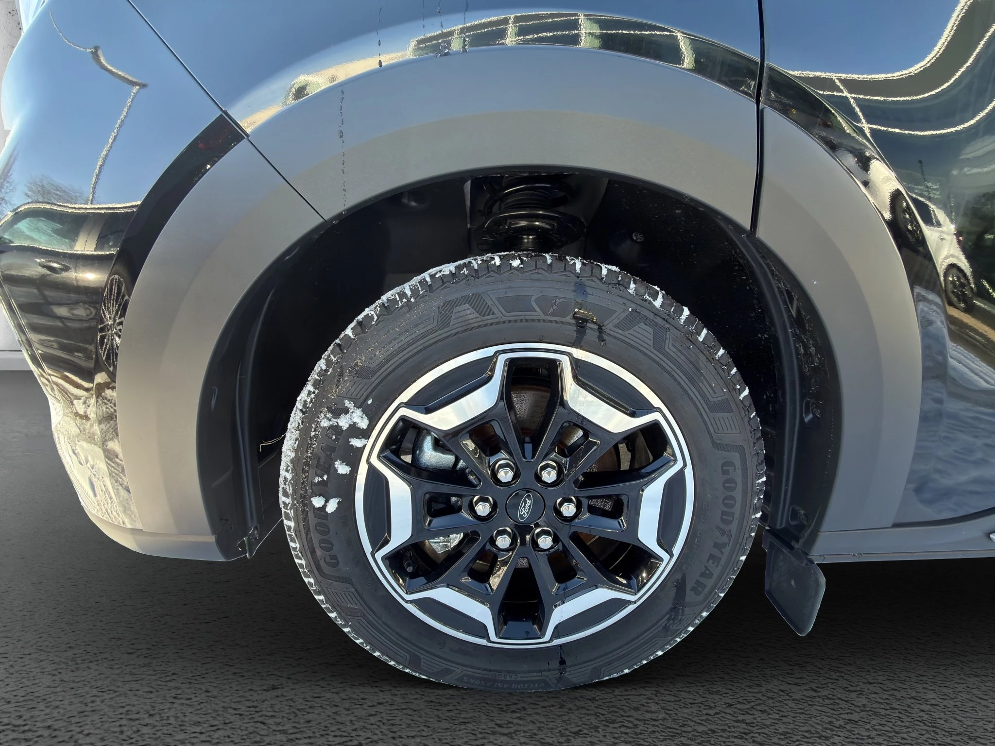 Ford Nugge Active L2 170PS 8-Gang-Auom. Aufstelldach *HEZ Aktionsangebot*
