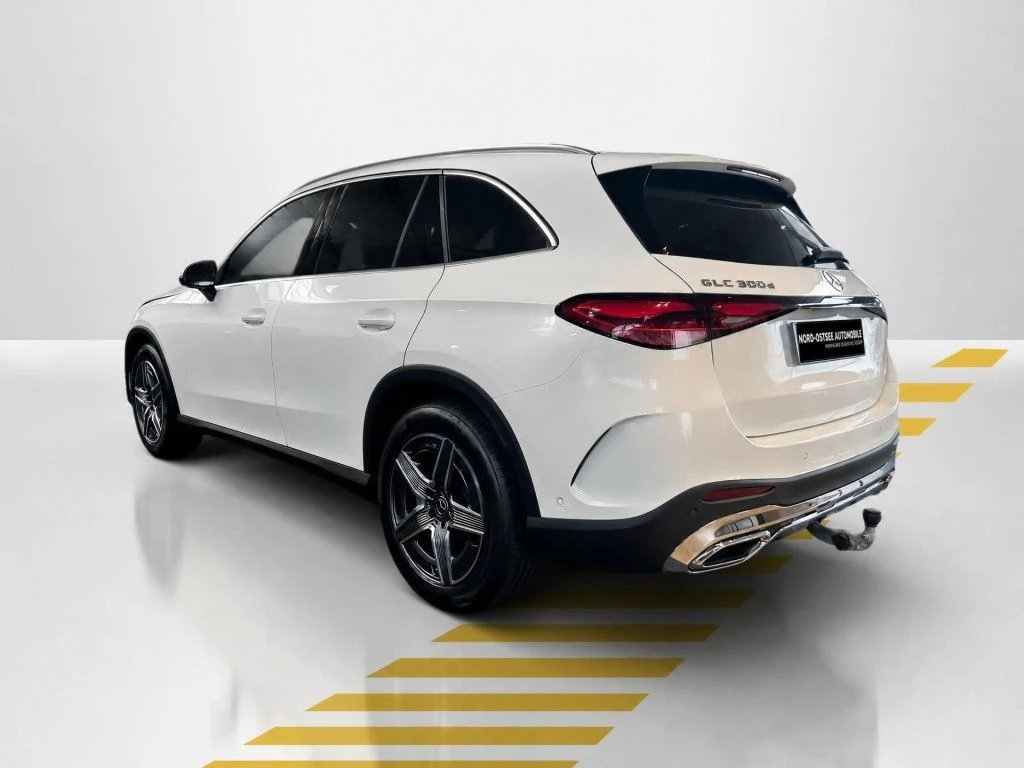 Mercedes-Benz-GLC 300 d-image-12