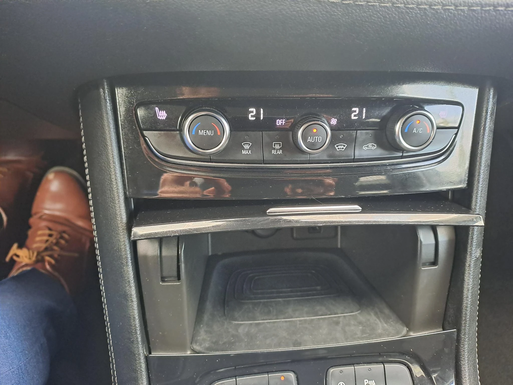 Opel-Grandland X-image-15