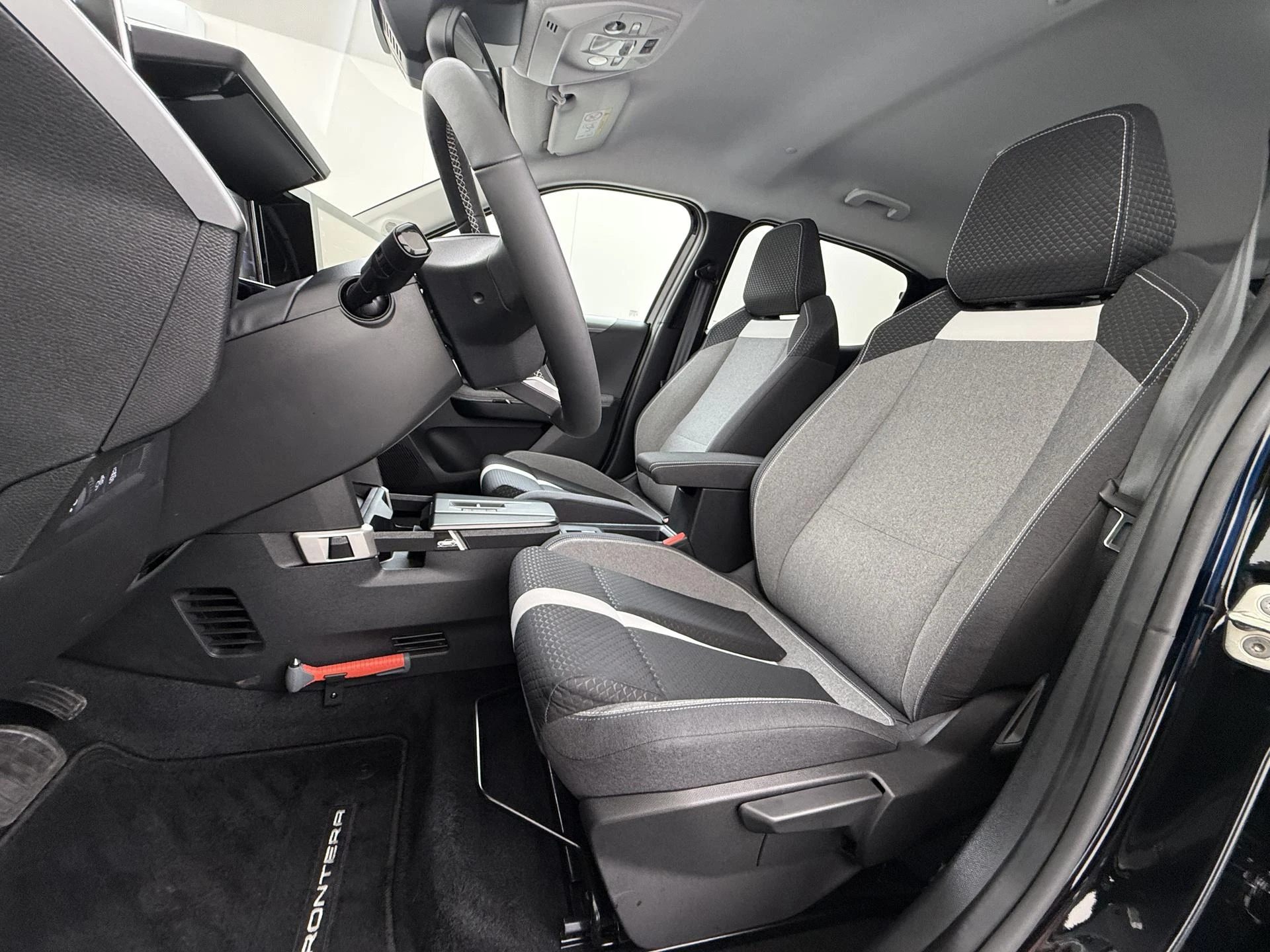 Opel-Frontera-image-19