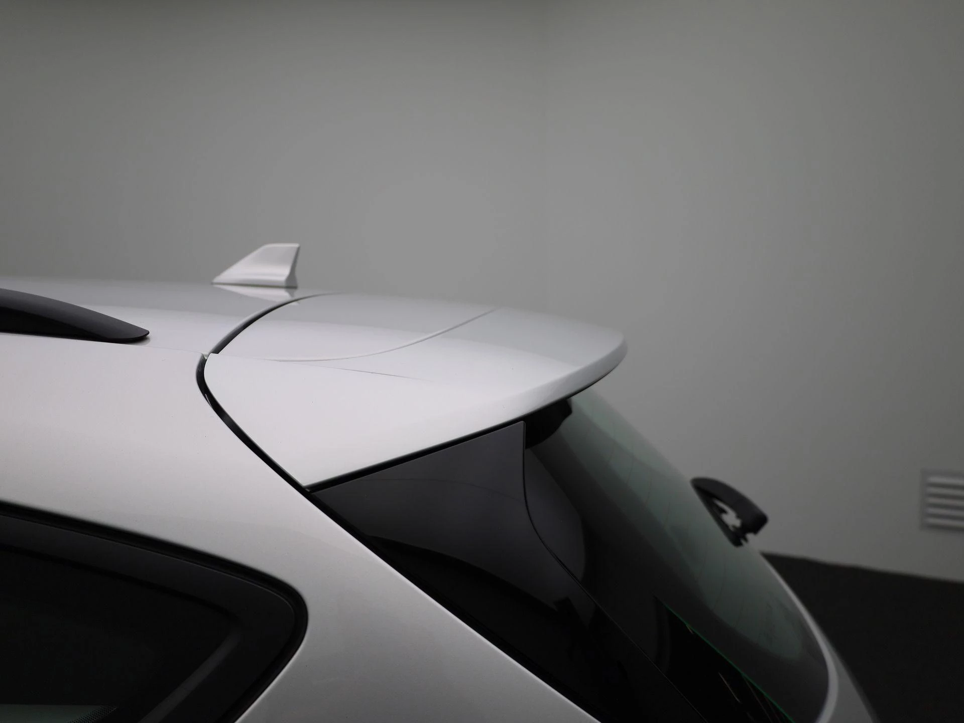 Ford Focus Wagon 1.0 EcoBoost Hybrid Connected
