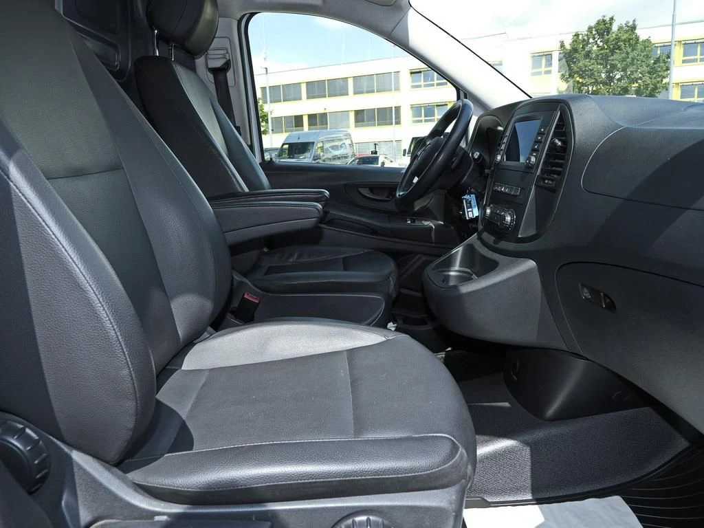 Mercedes-Benz-Vito 114-image-11