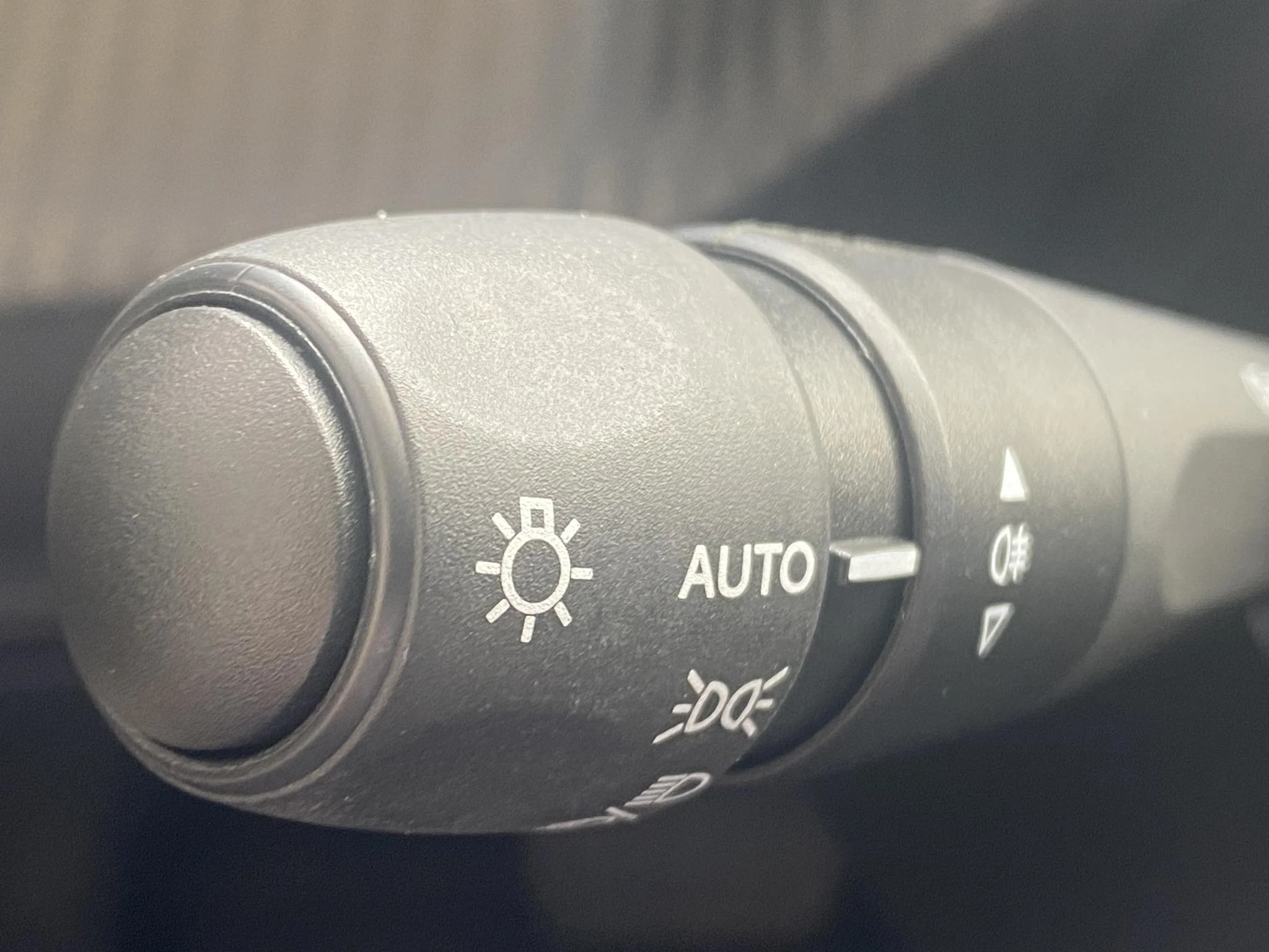 Peugeot-208-image-21