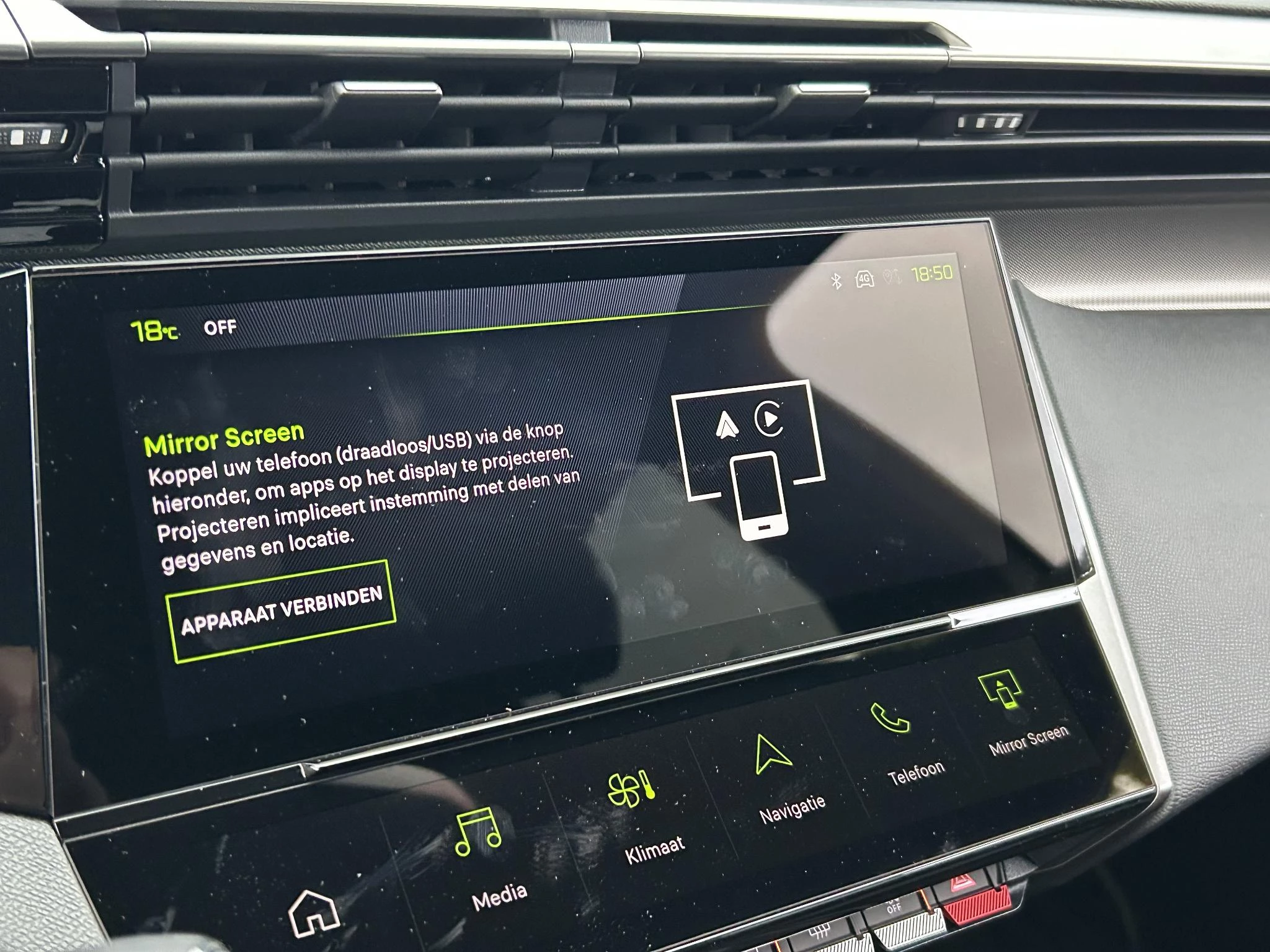 Peugeot-308-image-12