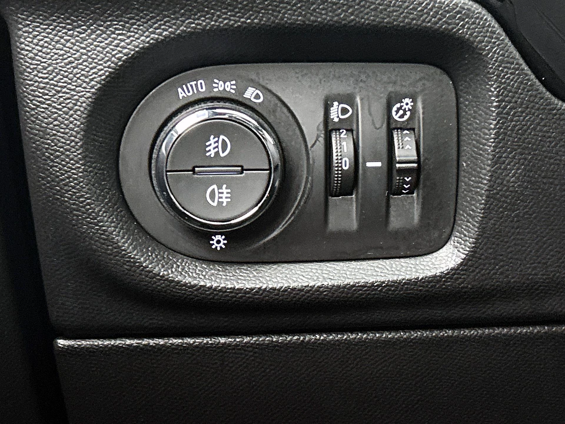 Opel-Corsa-image-27