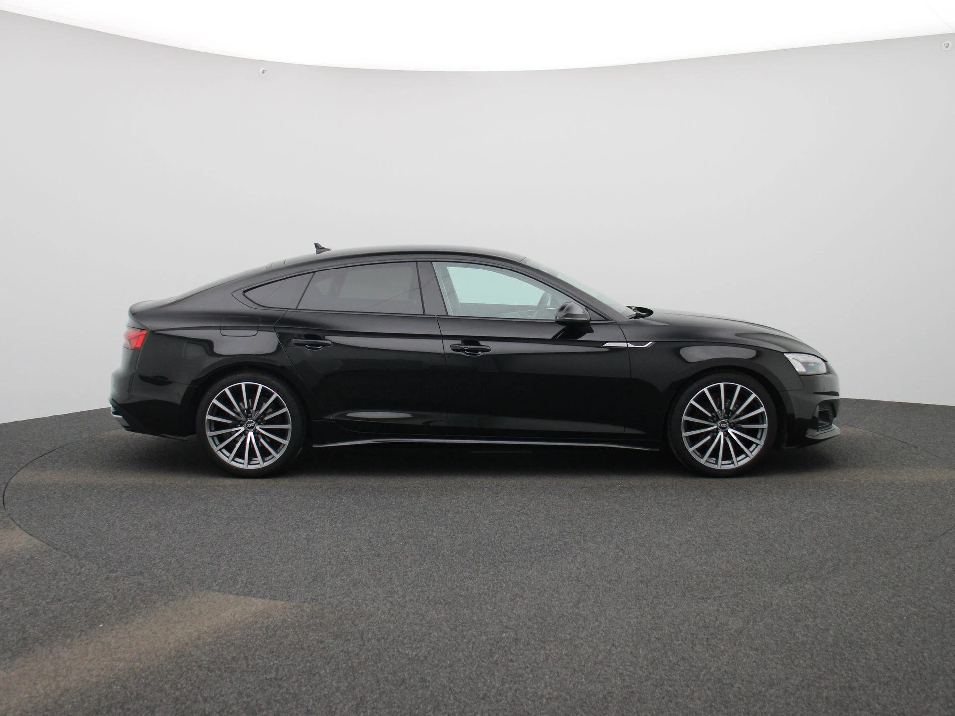Audi-A5-image-5